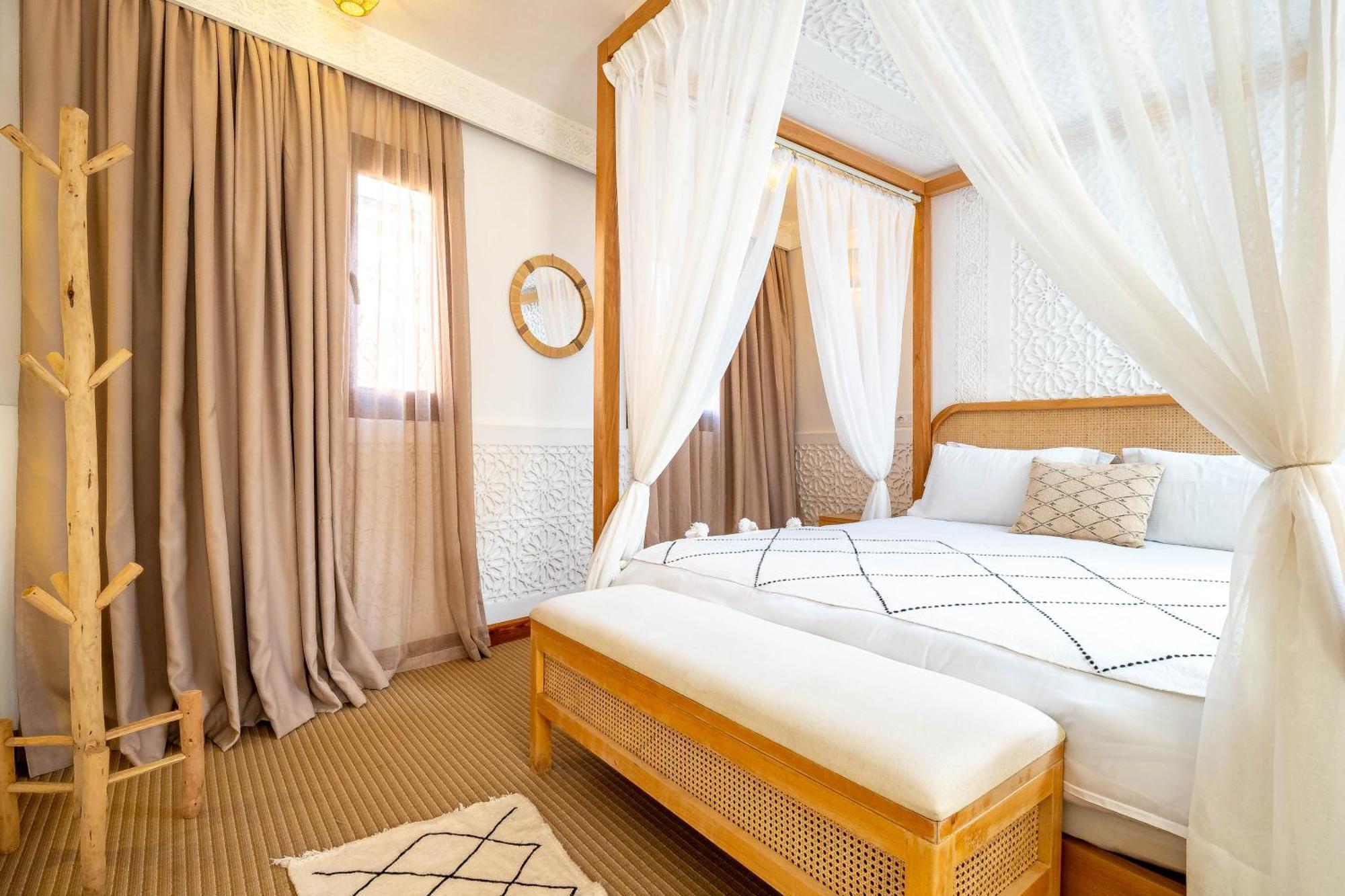 Riad Hamdane Et 4*