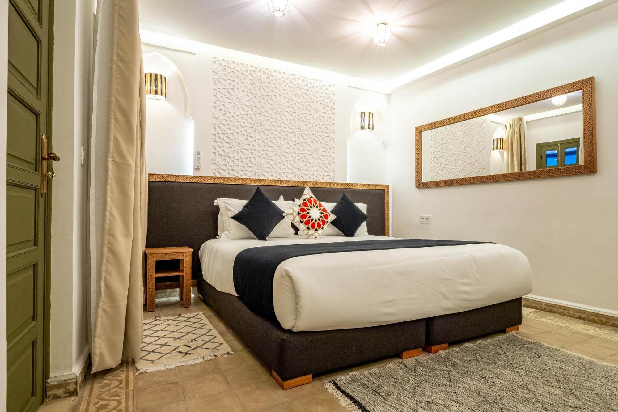 Riad Hamdane Et