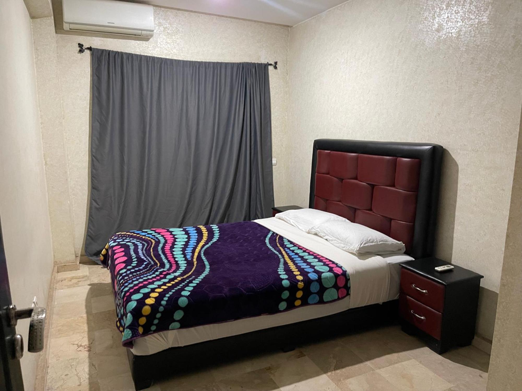 24 4em Etage Avec Balcon Apartment