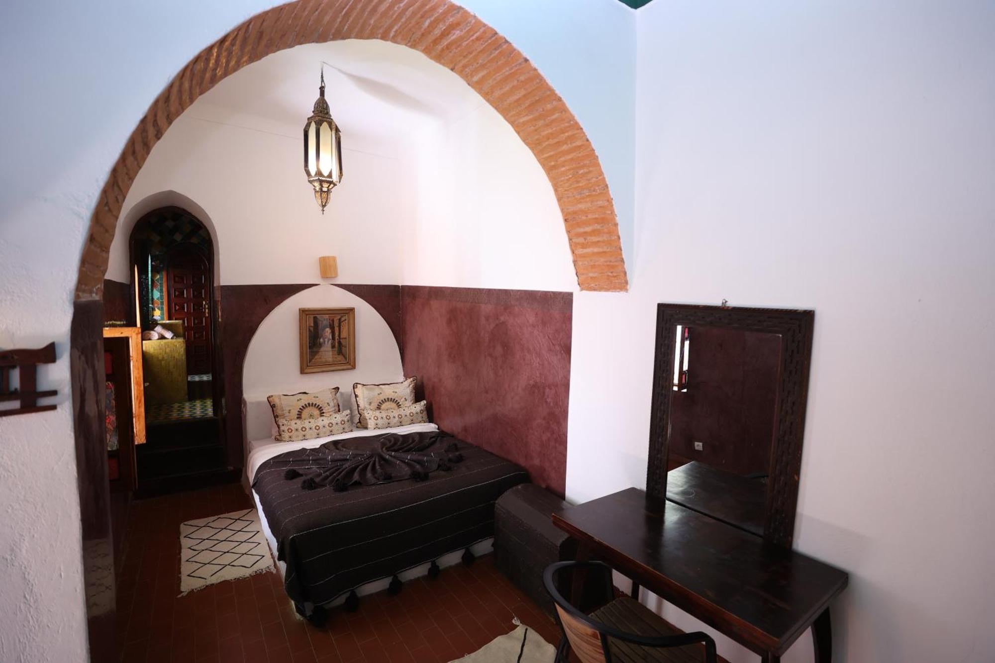Riad O Ly 3*