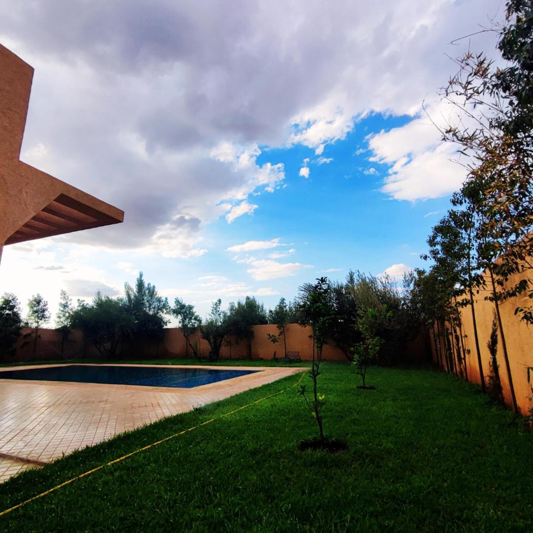 The Atlas View And Elegant Marrakech Villa