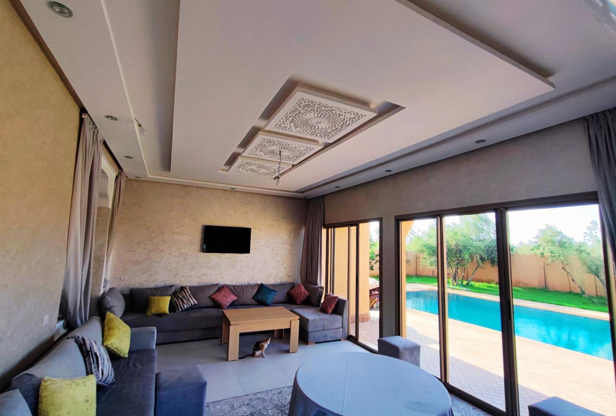 Villa The Atlas View And Elegant Marrakech