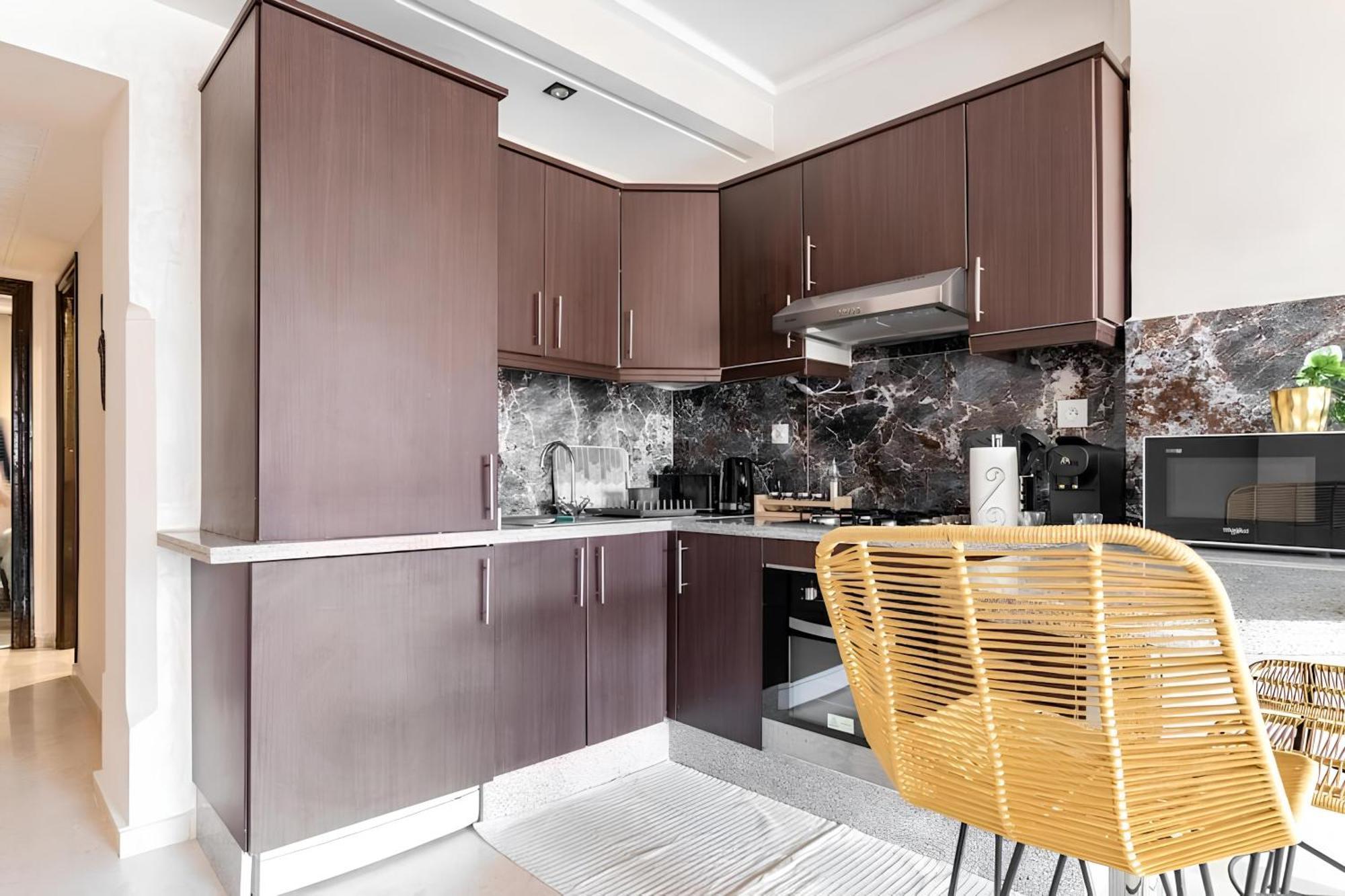 Appartement C-appartement De Luxe Plein Centre De Gueliz Avec Piscine Parking Wifi Netflix *