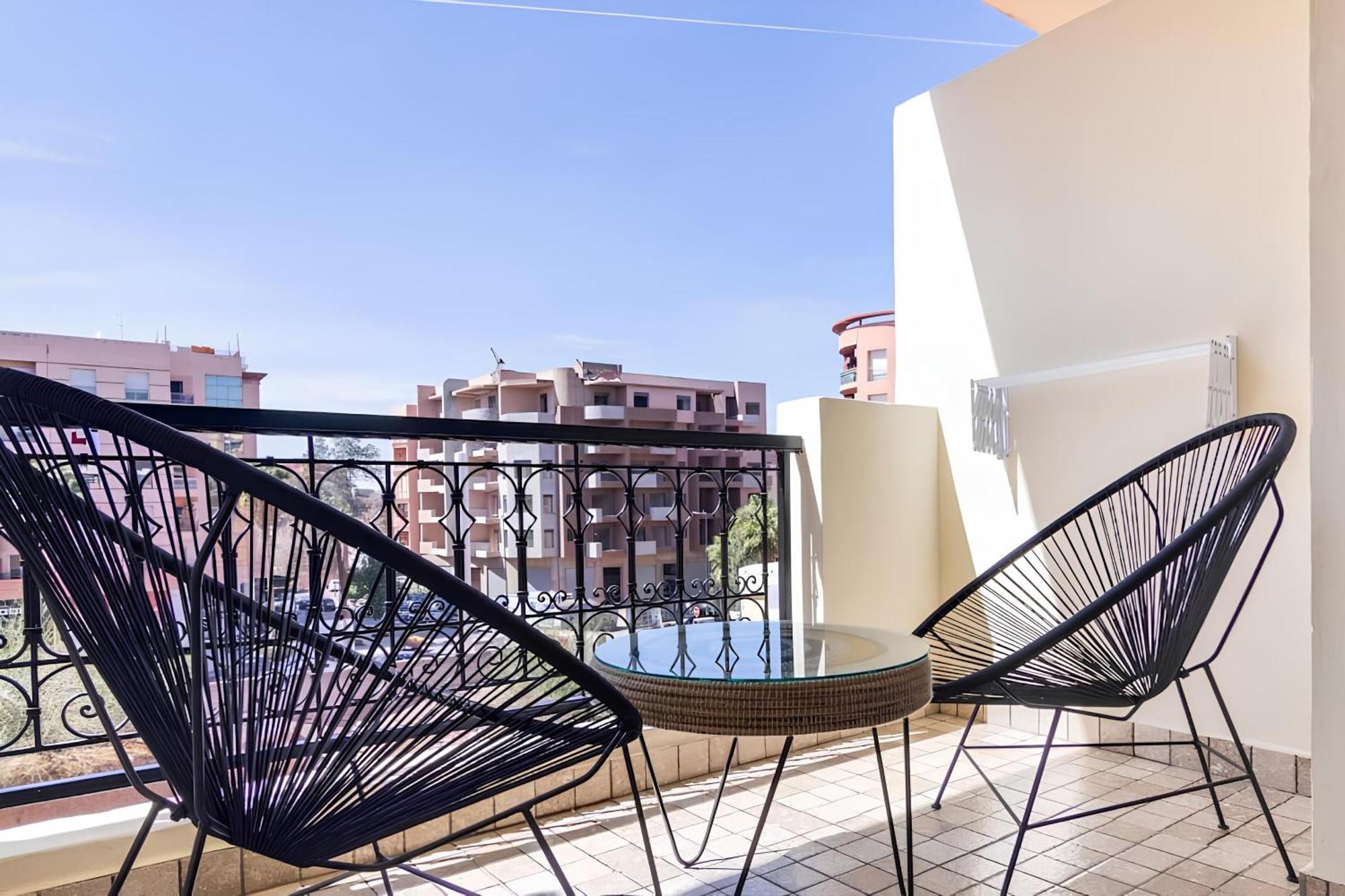 C-appartement De Luxe Plein Centre De Gueliz Avec Piscine Parking Wifi Netflix *