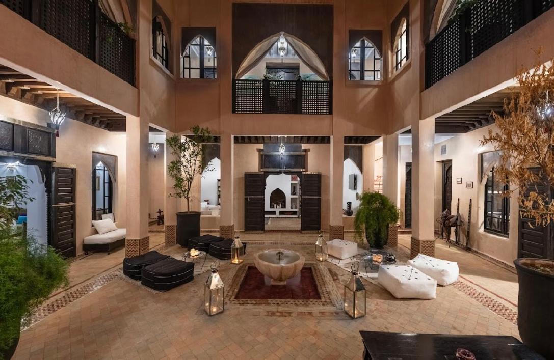 Basidi Piscine Chauffee Sur Le Toit De La Medina Casa de hóspedes