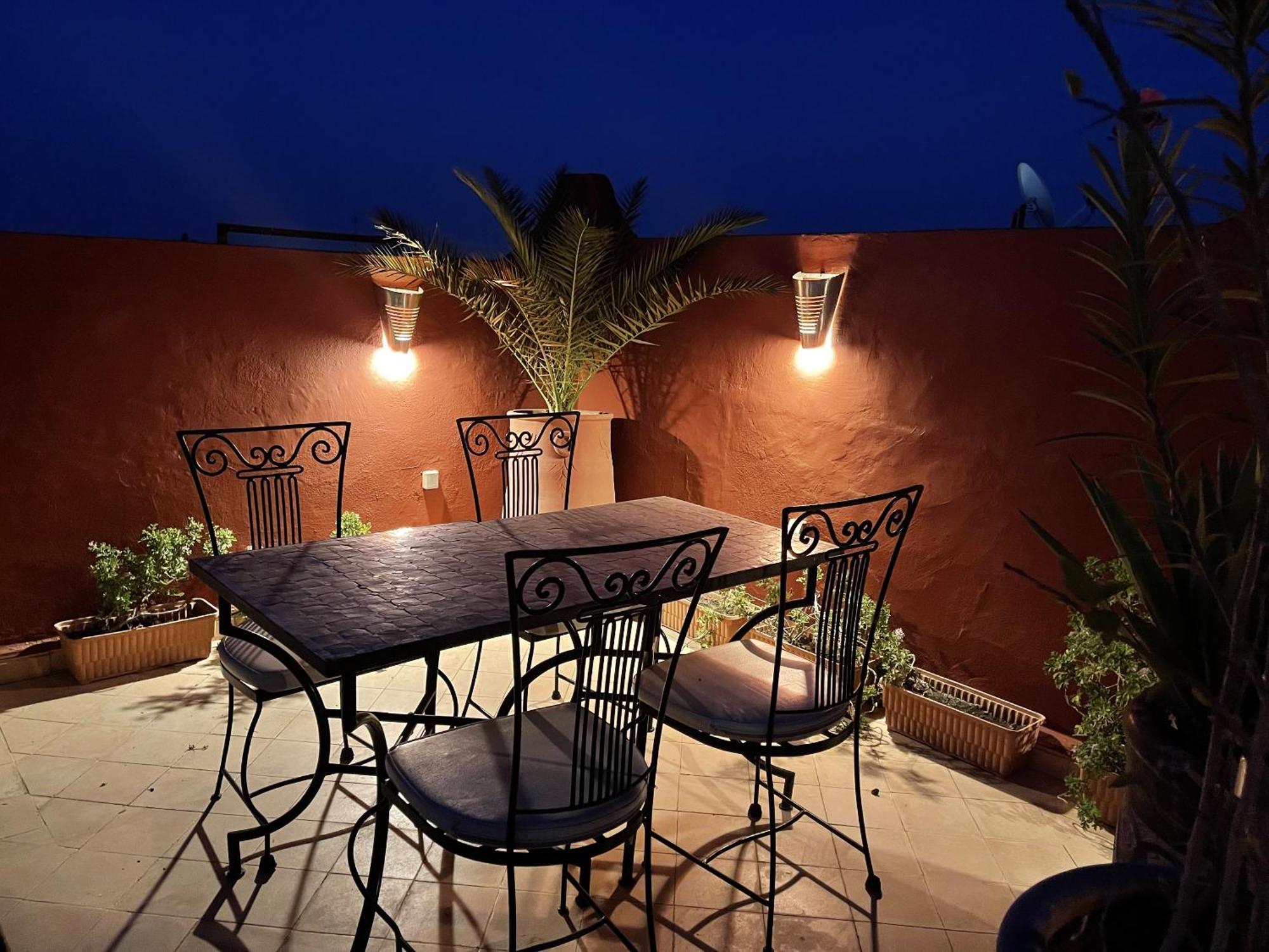 M'boja Chez Ali Baba Riad