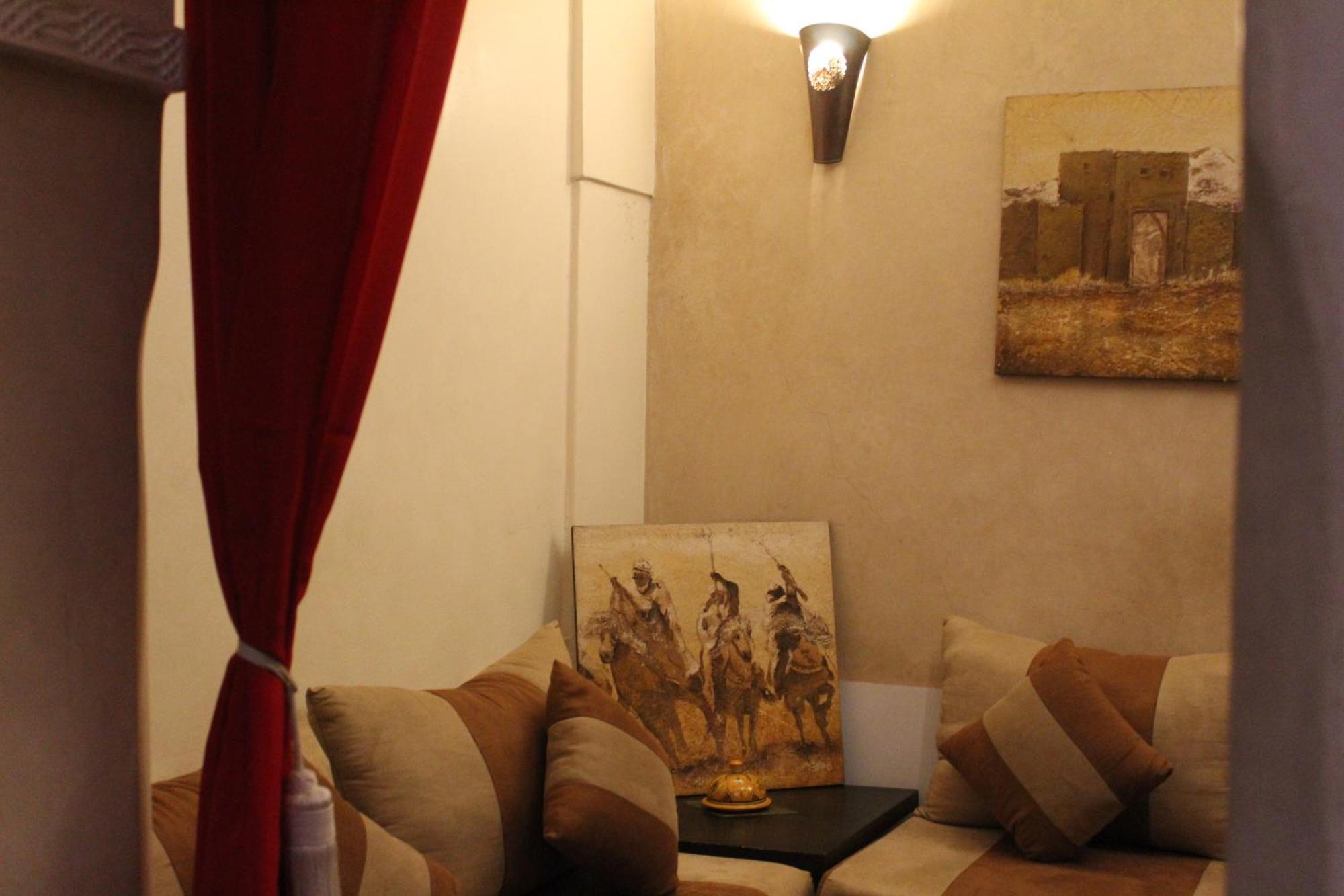 M'boja Chez Ali Baba 3*
