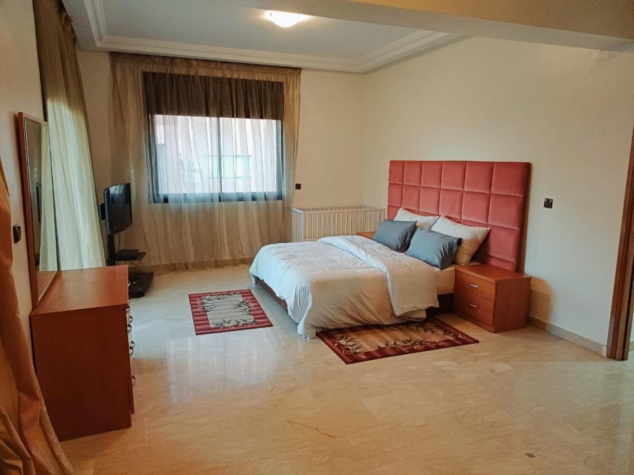 Family Apartment With Pool