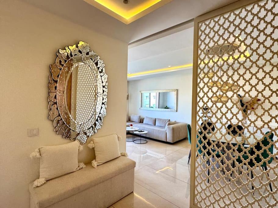 Elegant A Hivernage Apartment
