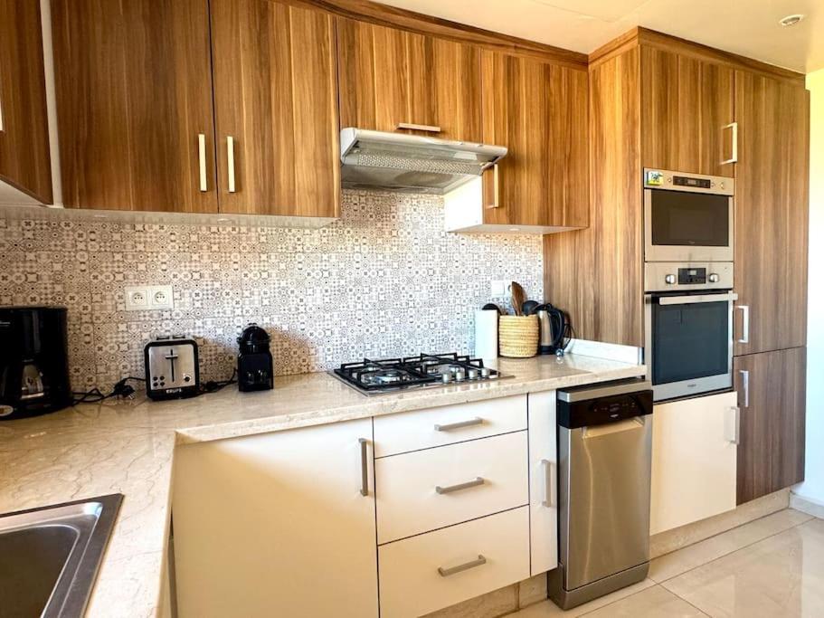 Elegant A Hivernage Apartment *