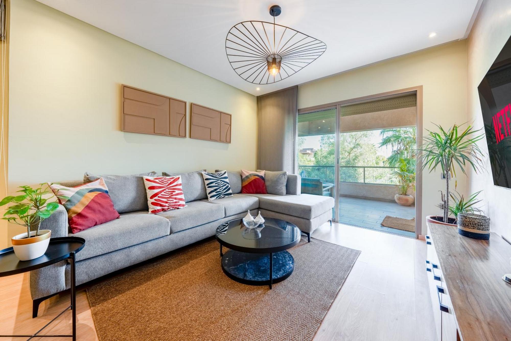 Stylish With 3bedrooms In Prestigia Apartment *