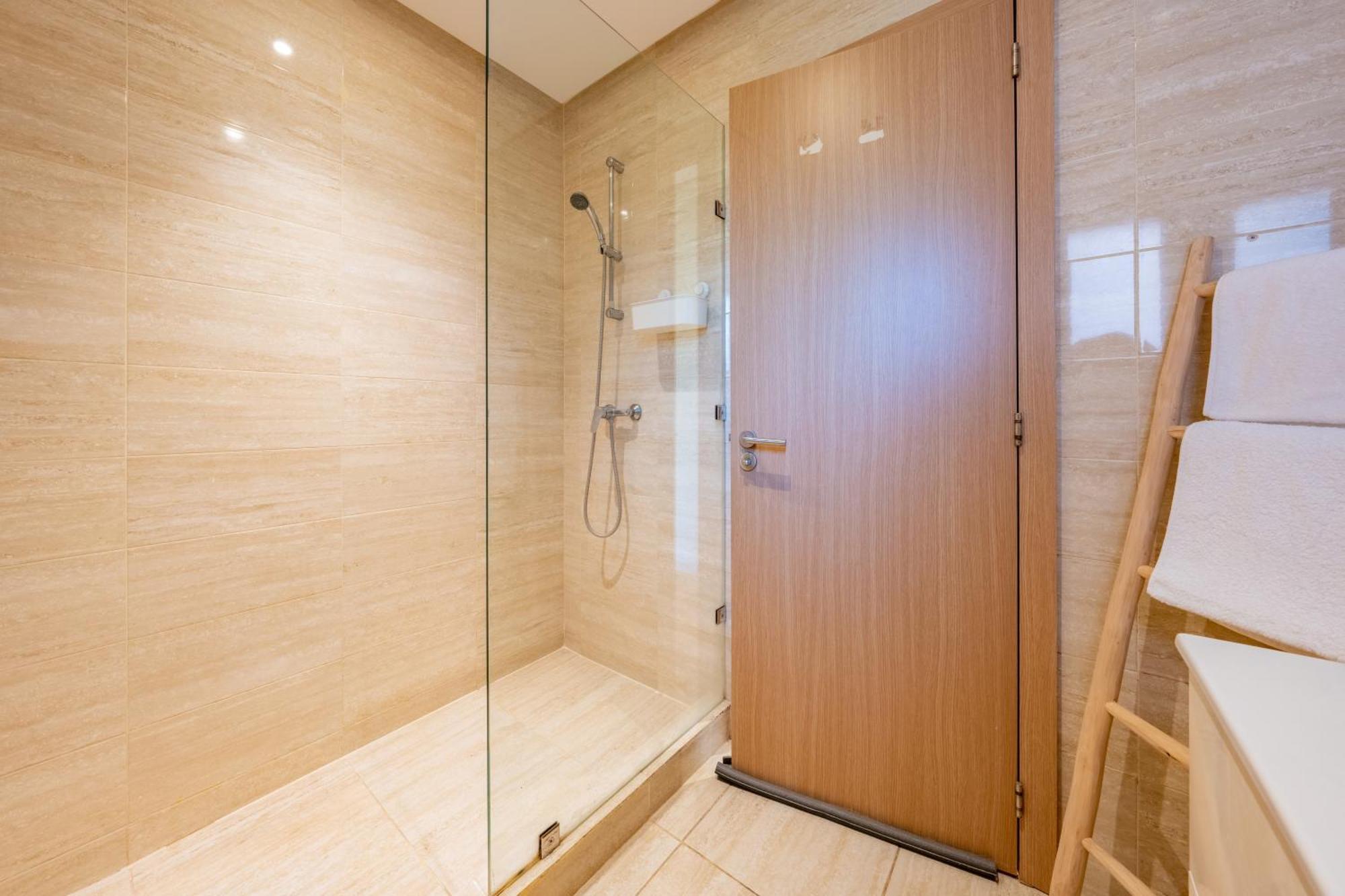 Apartment Stylish With 3bedrooms In Prestigia