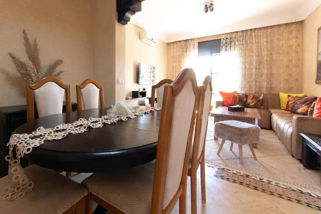 Convivial + Rooftop Apartment Marrakesh
