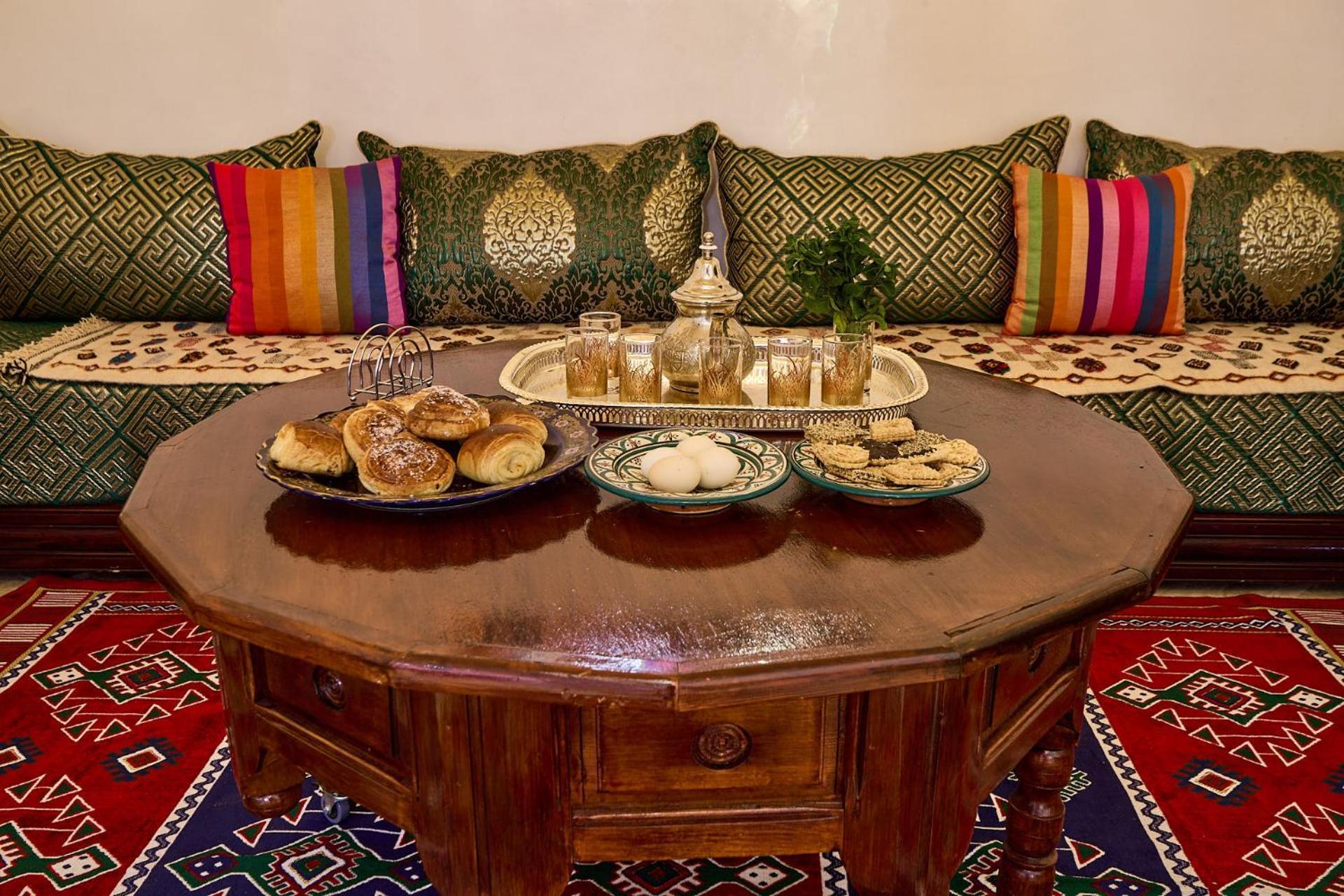 Riad Amber Zahra *