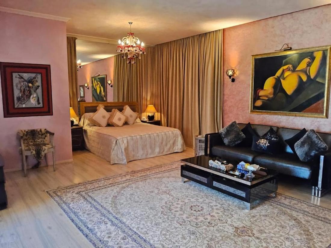 Luxury In The Palmeraie Of Marrakech Holiday home