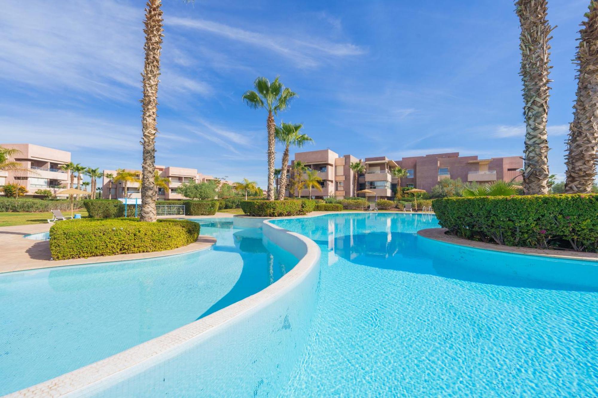 Appartement Elevated Elegance A Stylish Golf Atlas *