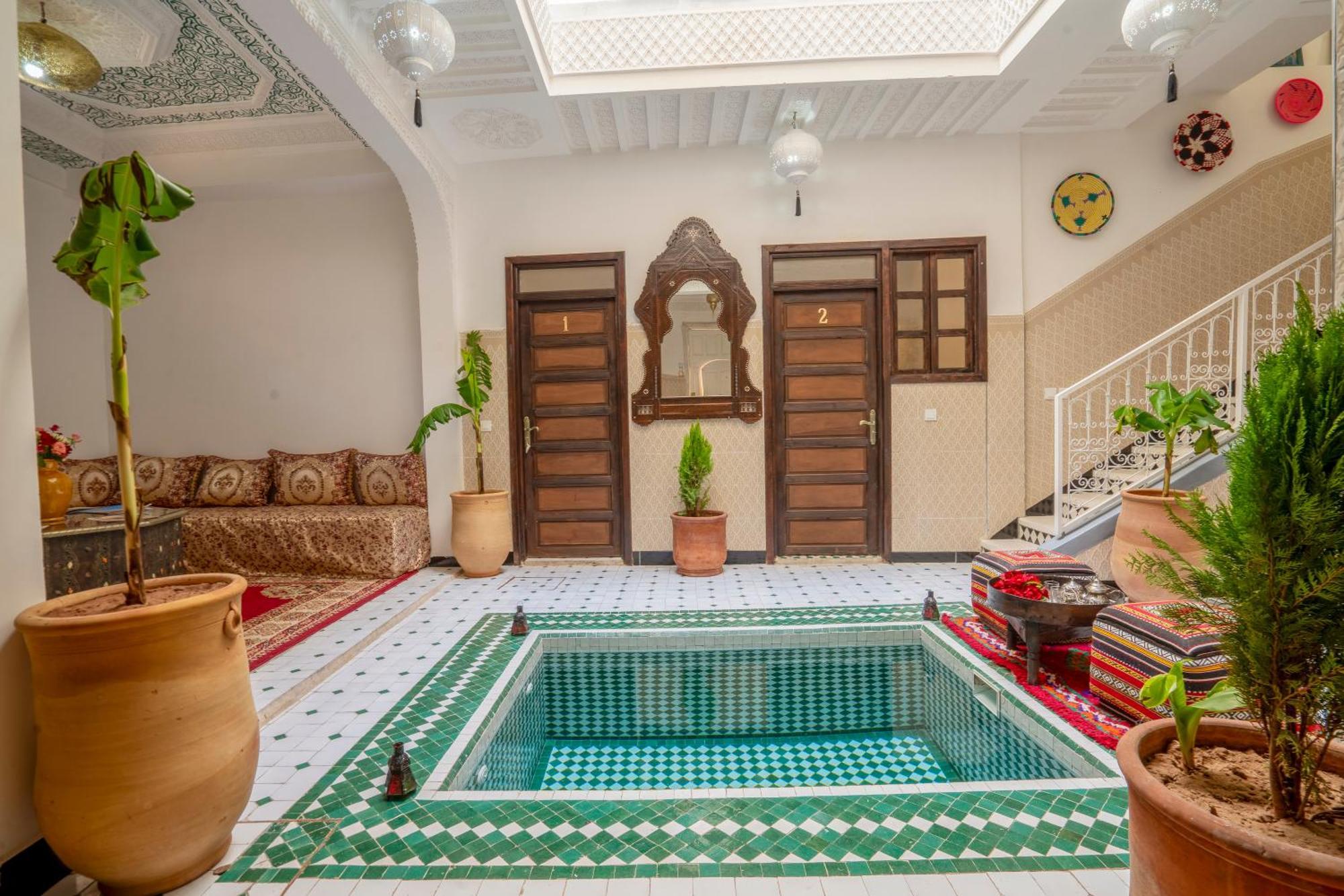 Riad Lalla Zineb & *