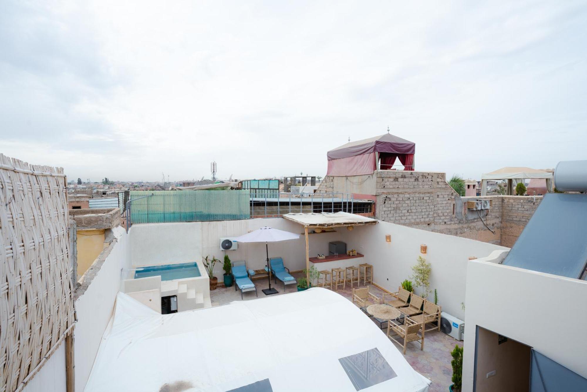 Riad Lkhlil *