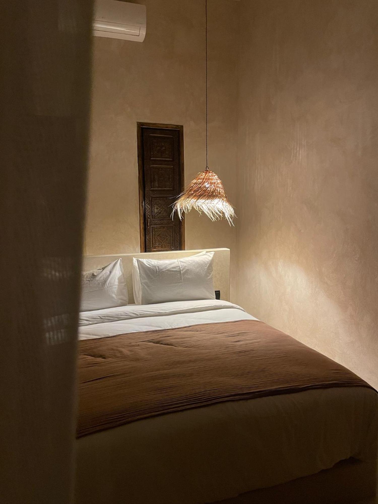 Roca Riad *