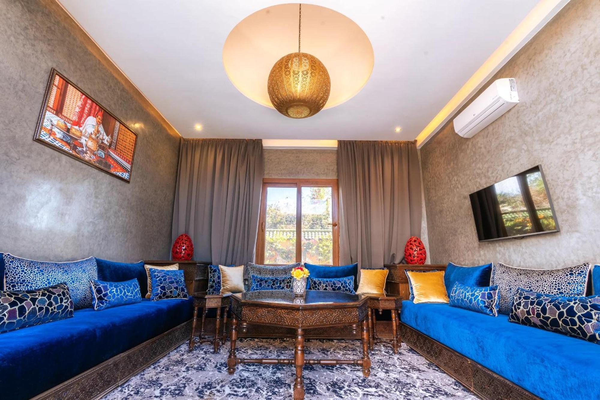 Guest house Yanis