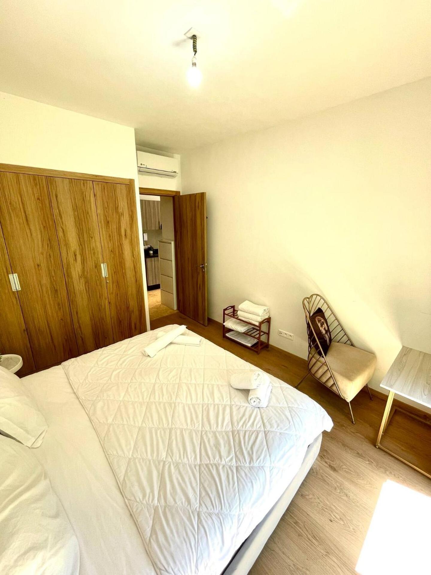 Ana Cosy - Clim, Wifi, Jardin A 10min De L'aeroport Apartment