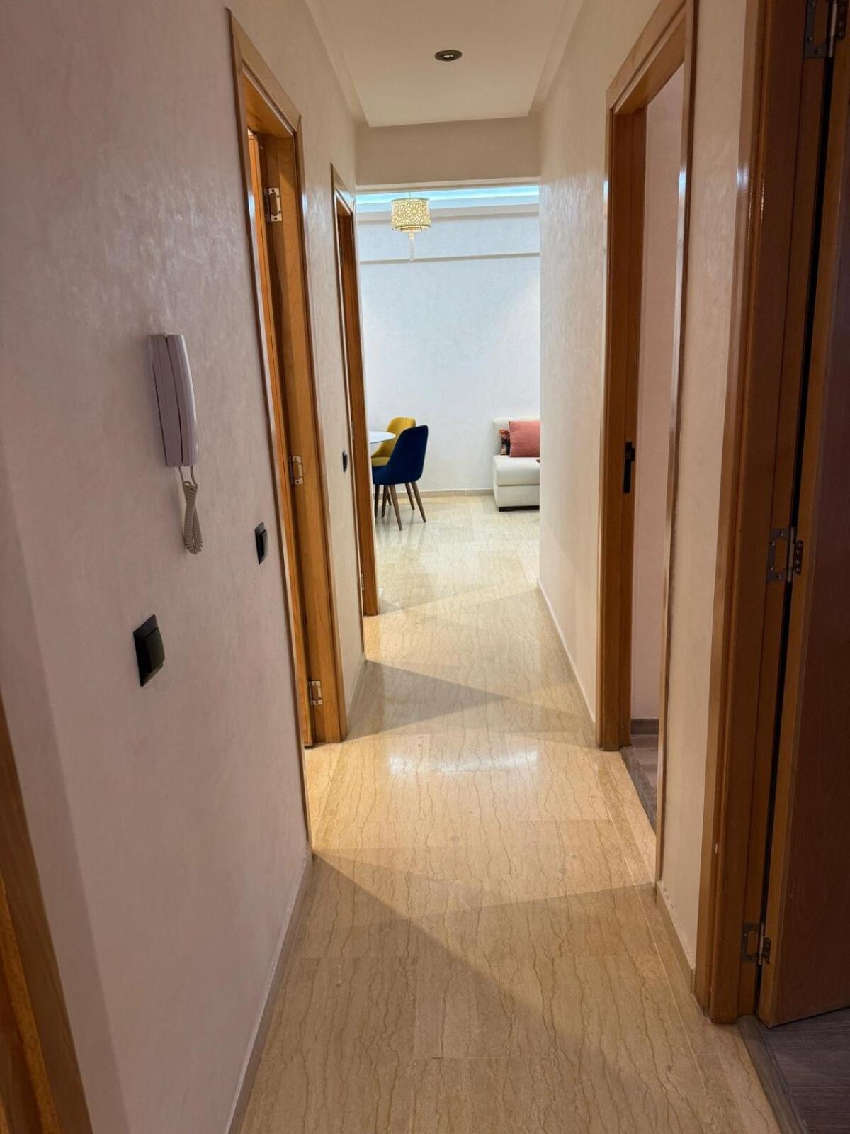 Modern 2 Bedrooms Appartement *
