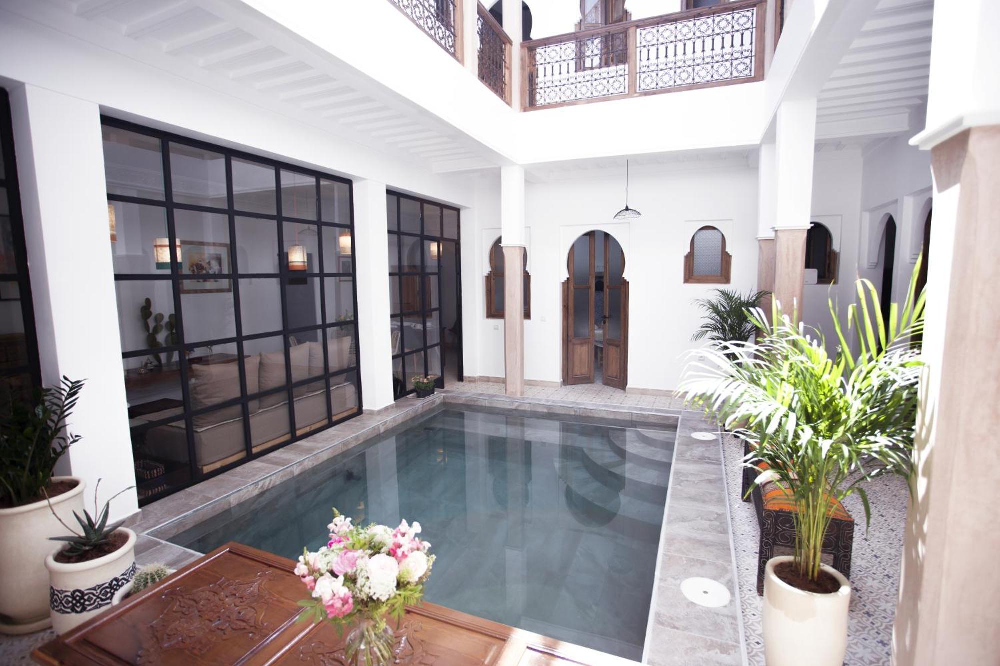 Bab Aljana Riad