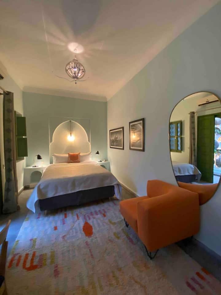 Bed & Breakfast Dar Adal Exclusivite 2 A 6 Personnes Petit Dejeuner Compris Place Jemaa El Fna *