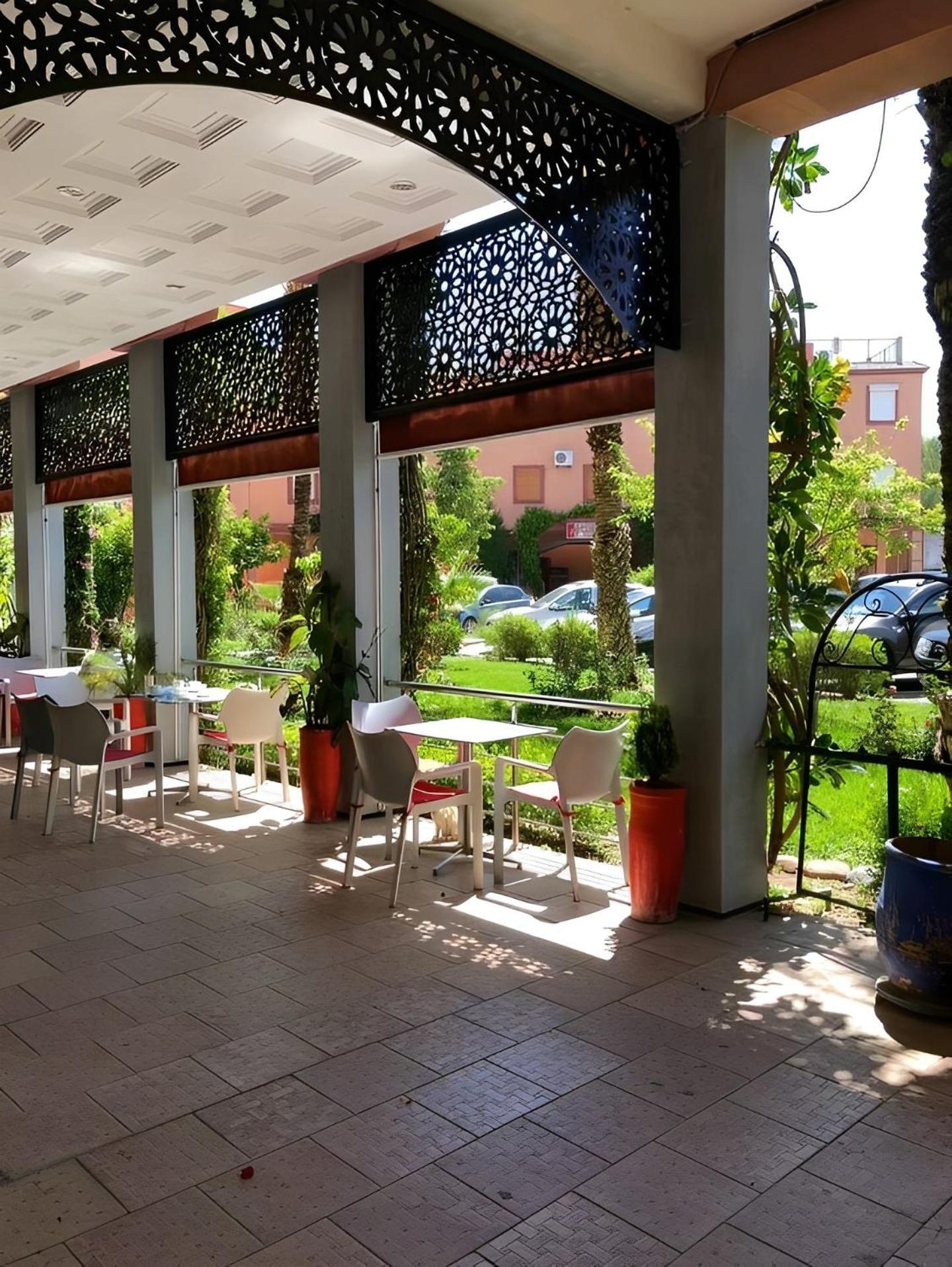 Yazuinaa Riad