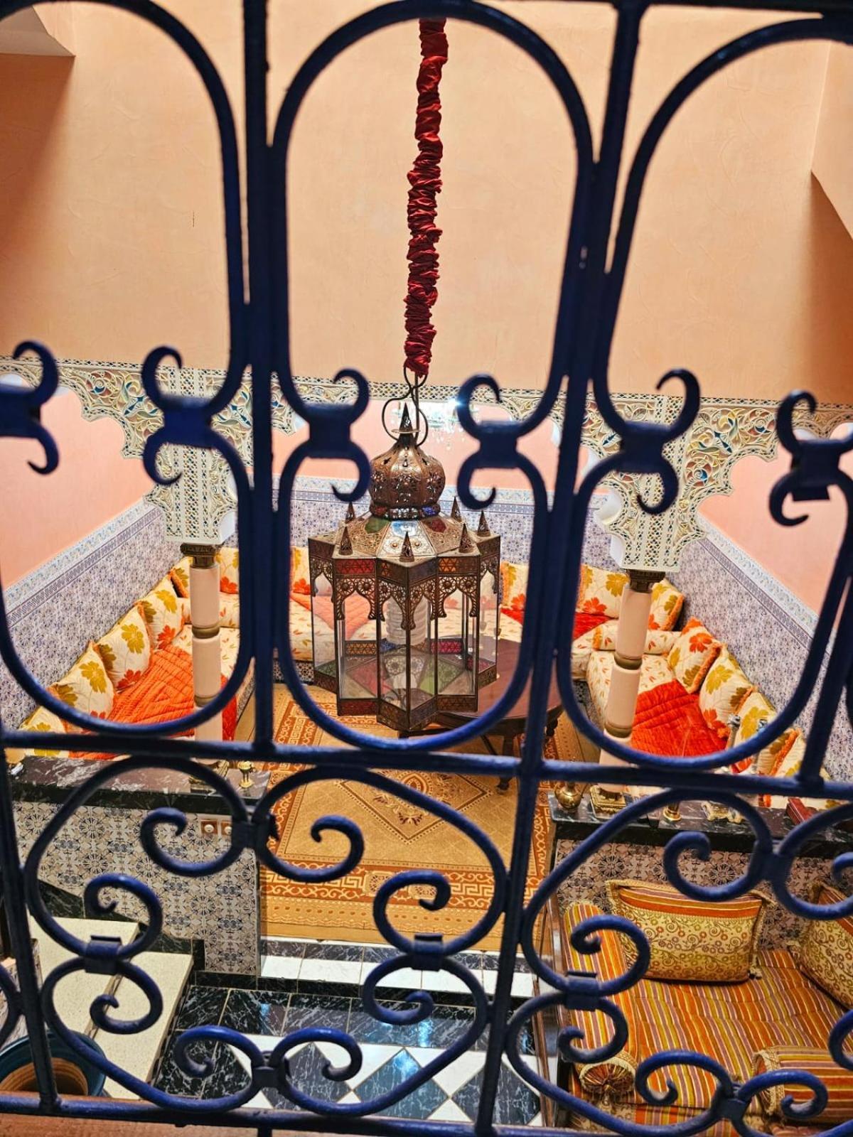 Riad Yazuinaa
