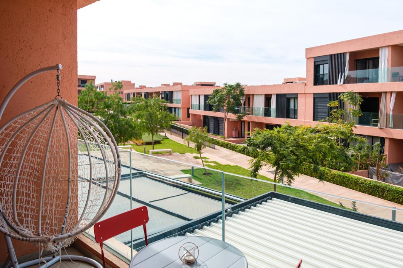Luxury And Serenity At Noria Golf And Pool Apartment