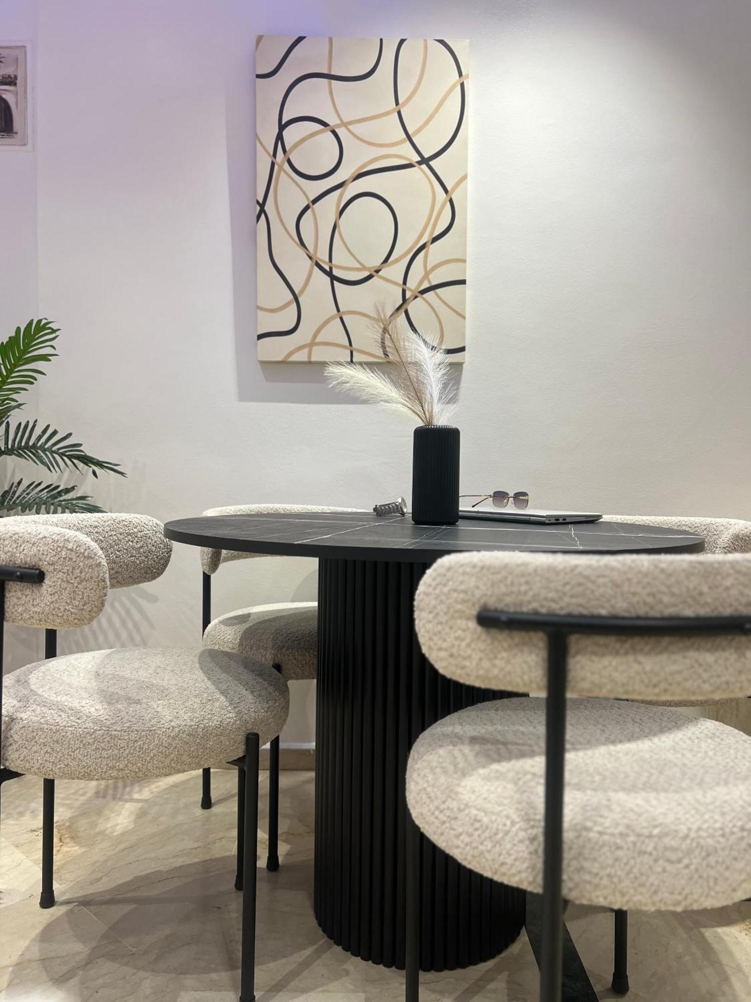 Hivernage - Stylish In The Heart Of The Apartment *