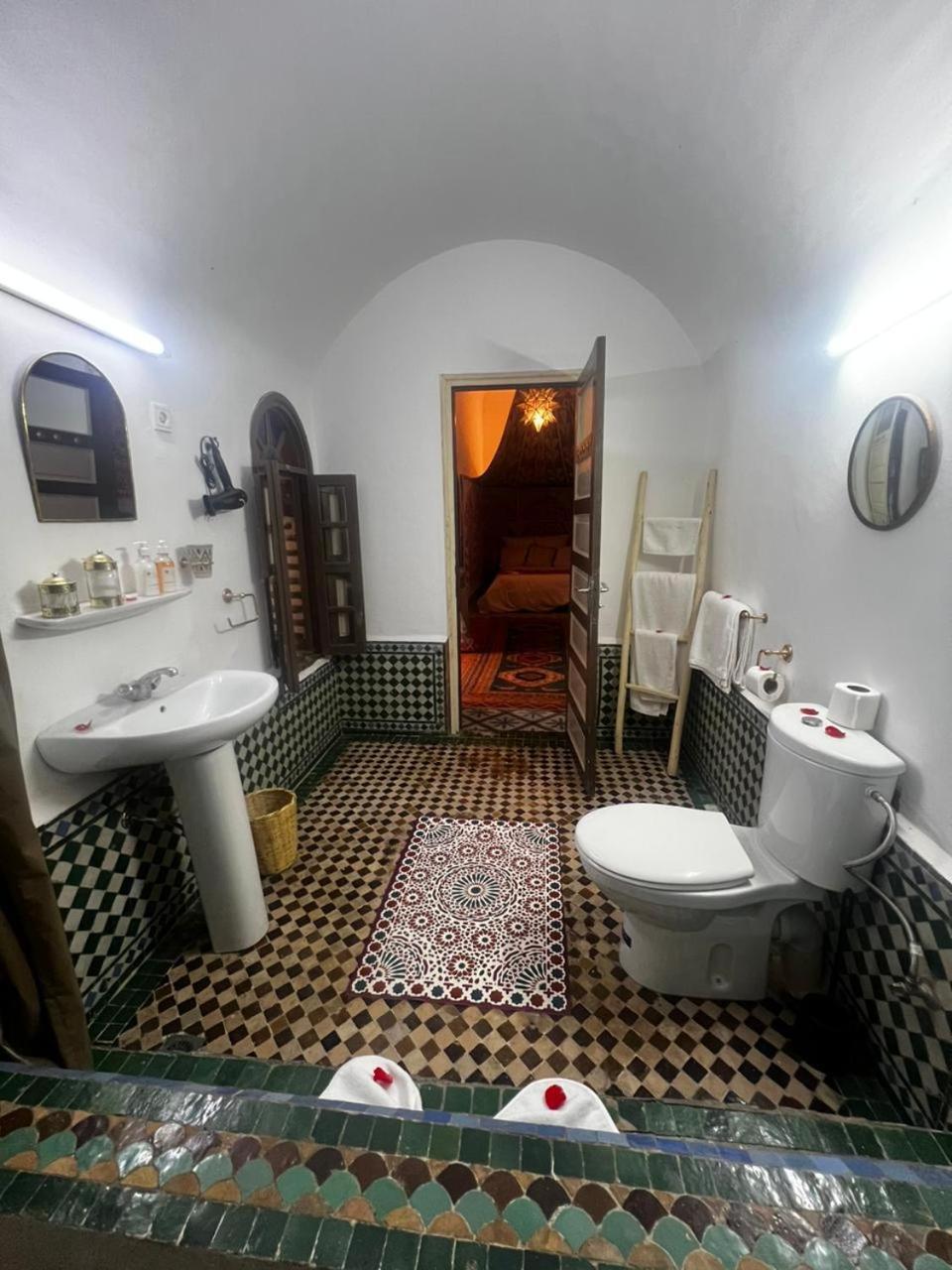 Dar Sydney Bed & Breakfast *