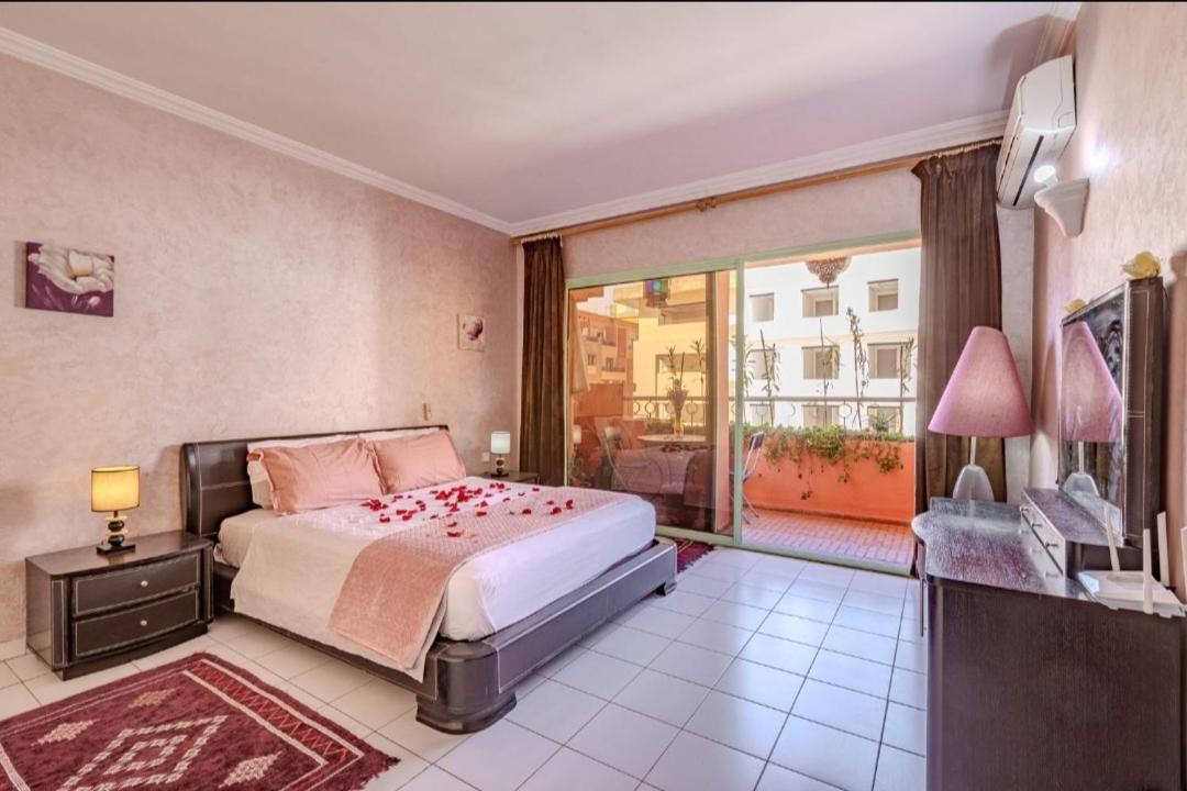 Duplex Confort Qualite Tres Bien Situe Apartamento