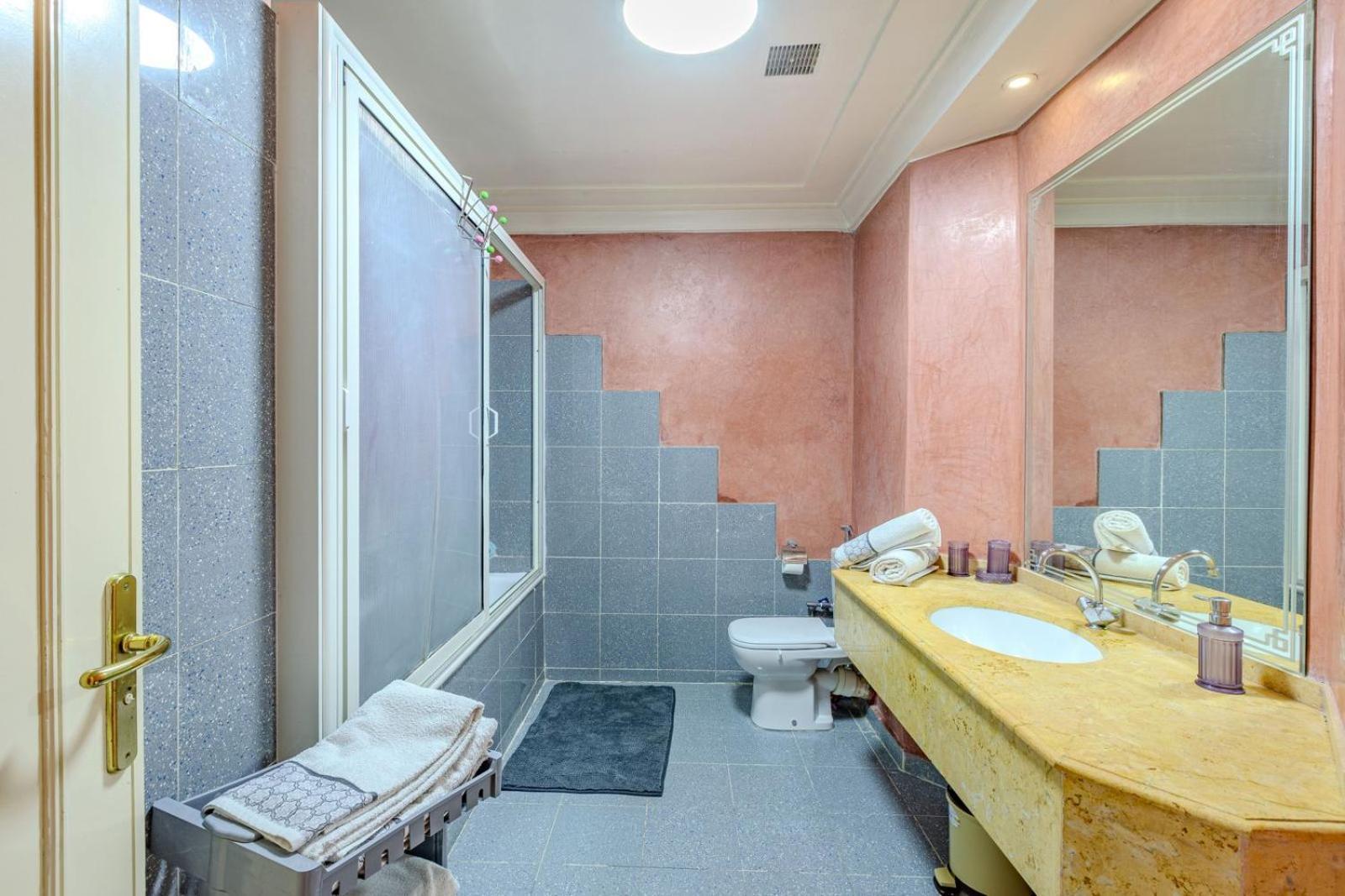 Duplex Confort Qualite Tres Bien Situe *