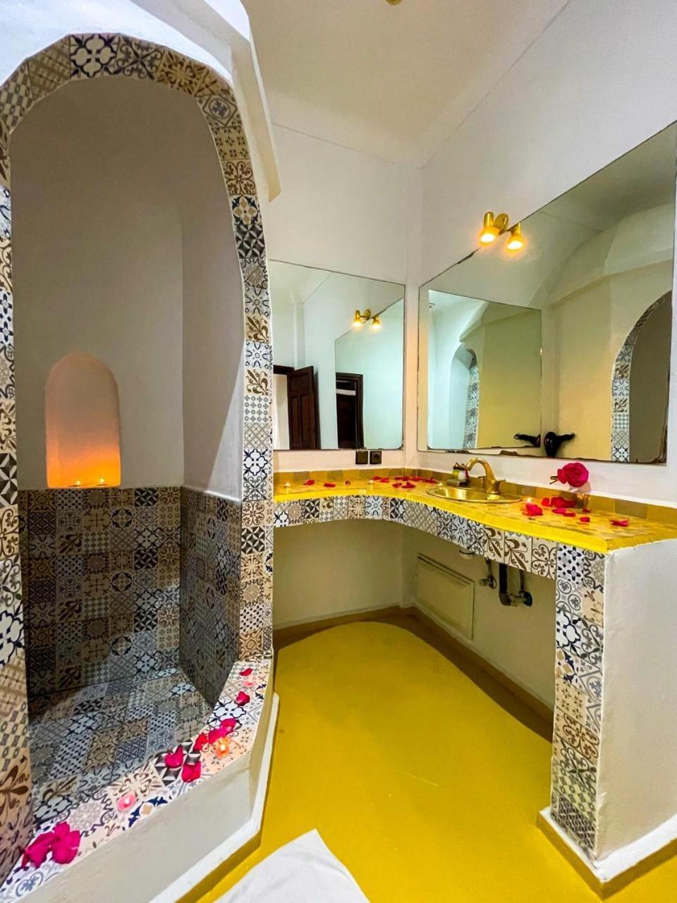 Karim Guest house