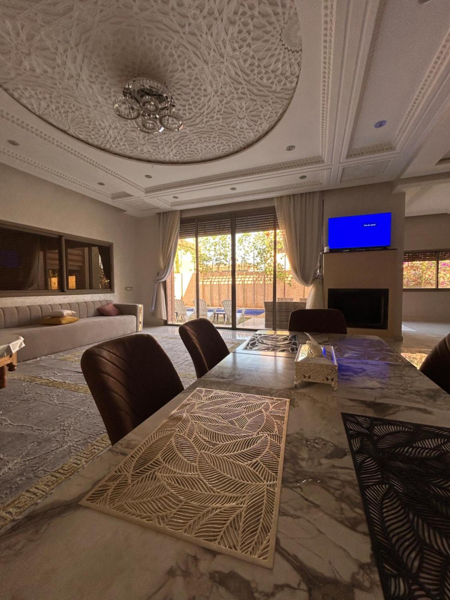 Djelloul S Villa *