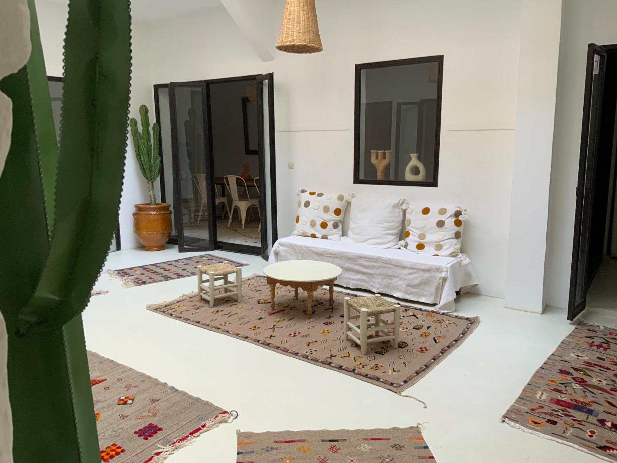 24 Guest house
