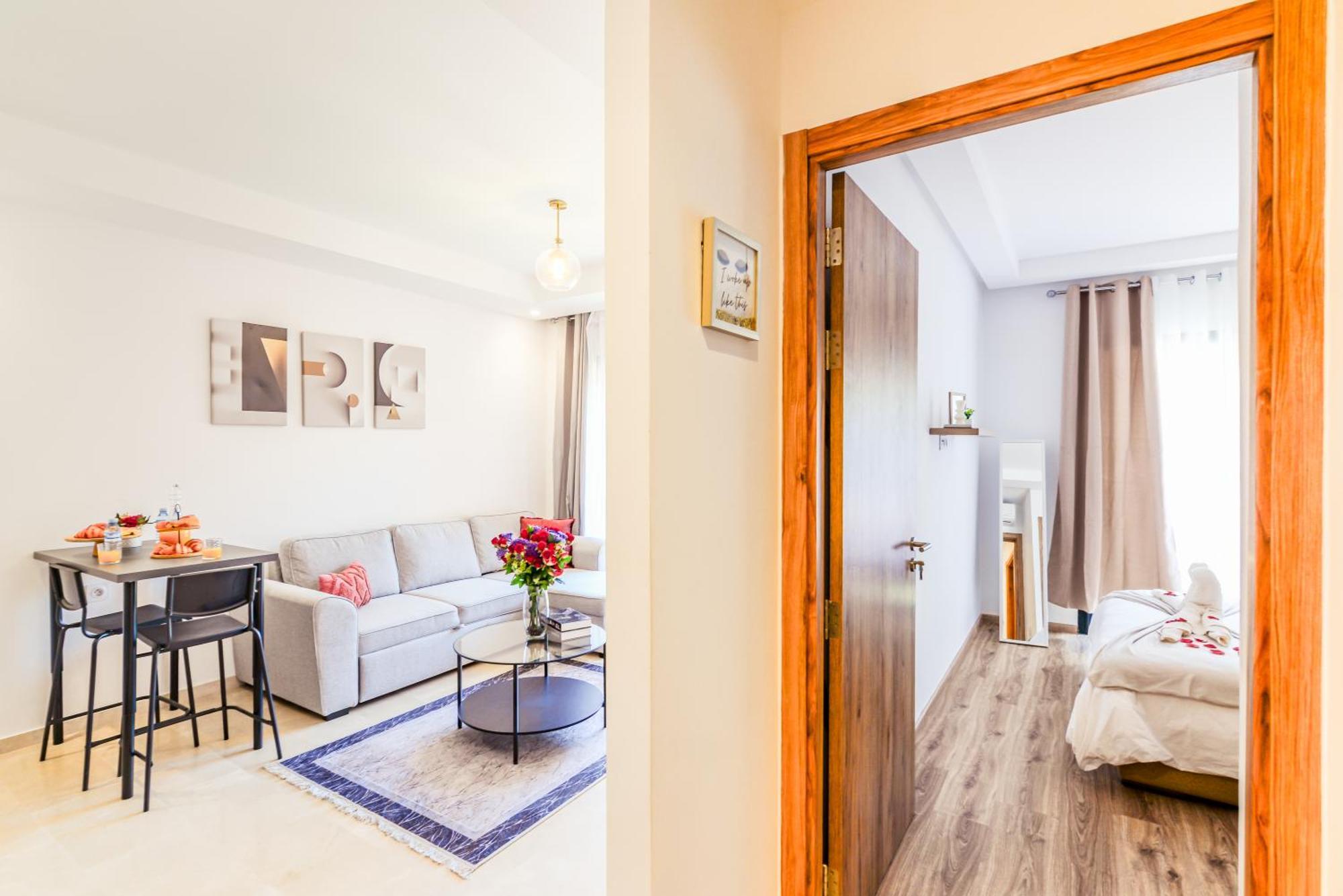 Apartment Lina Cosy - Clim, Wifi, Jardin A 10min De L'aeroport