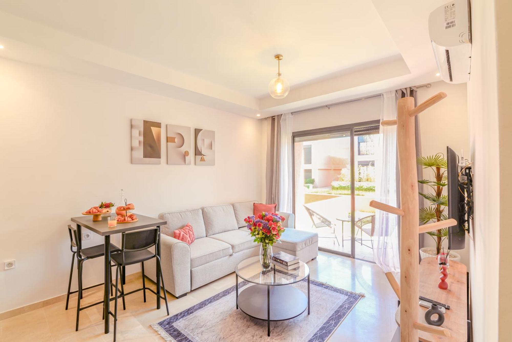 Apartment Lina Cosy - Clim, Wifi, Jardin A 10min De L'aeroport