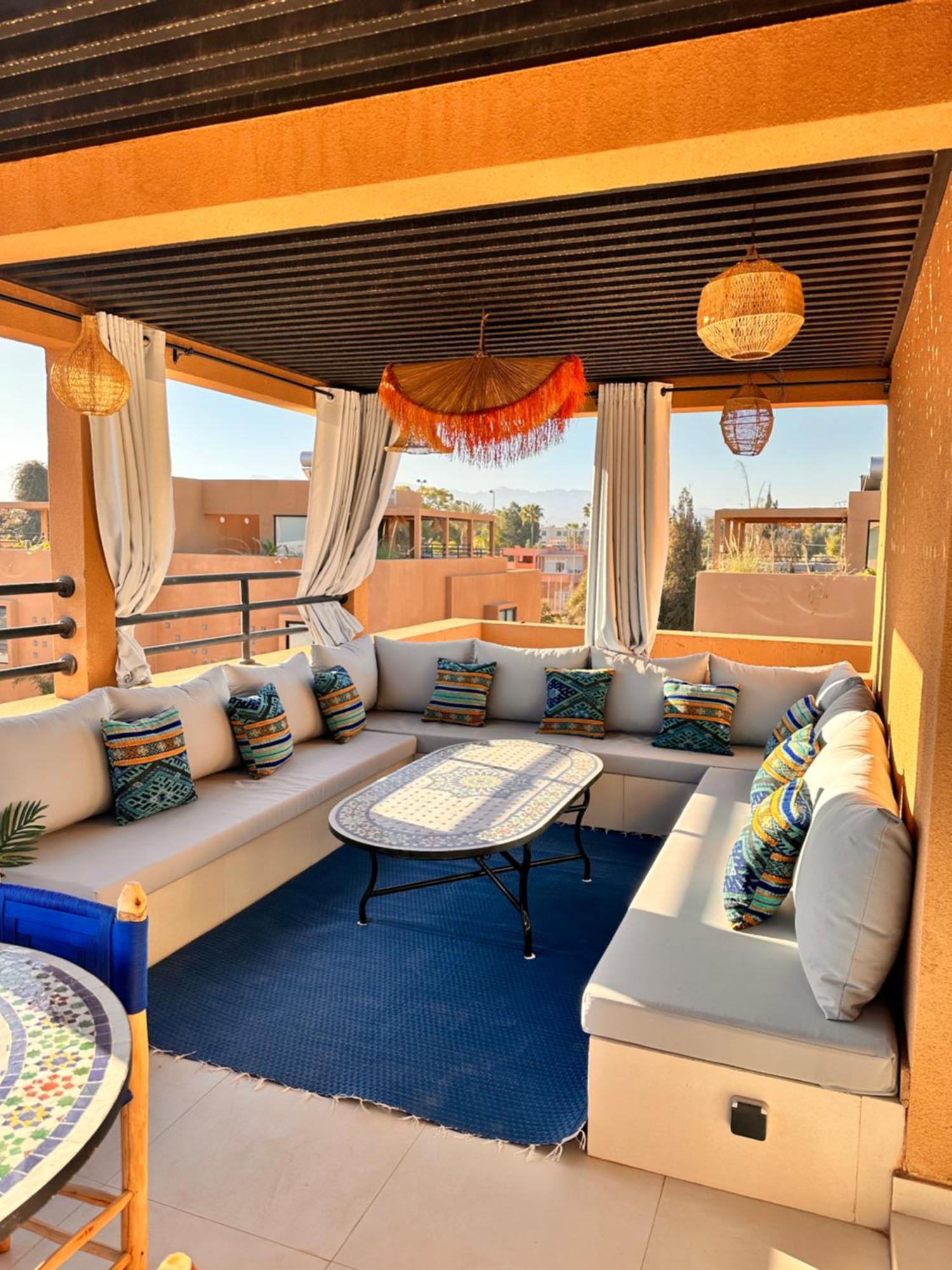 Jassmir 5 10 Min Du Centre Piscine Chauffee Marrakesh