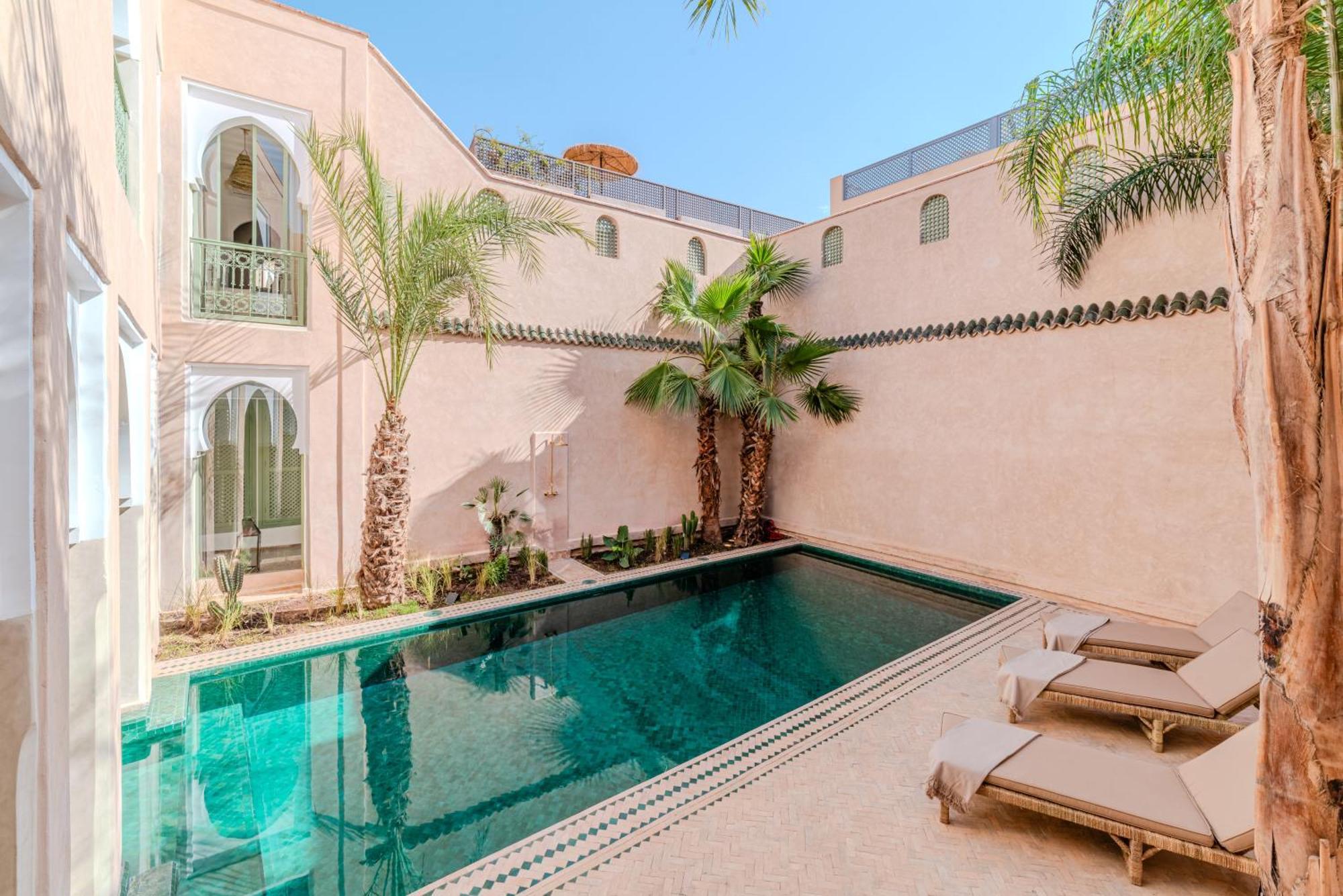 Rare 29 Exclusif Swiming Pool And Breakfast