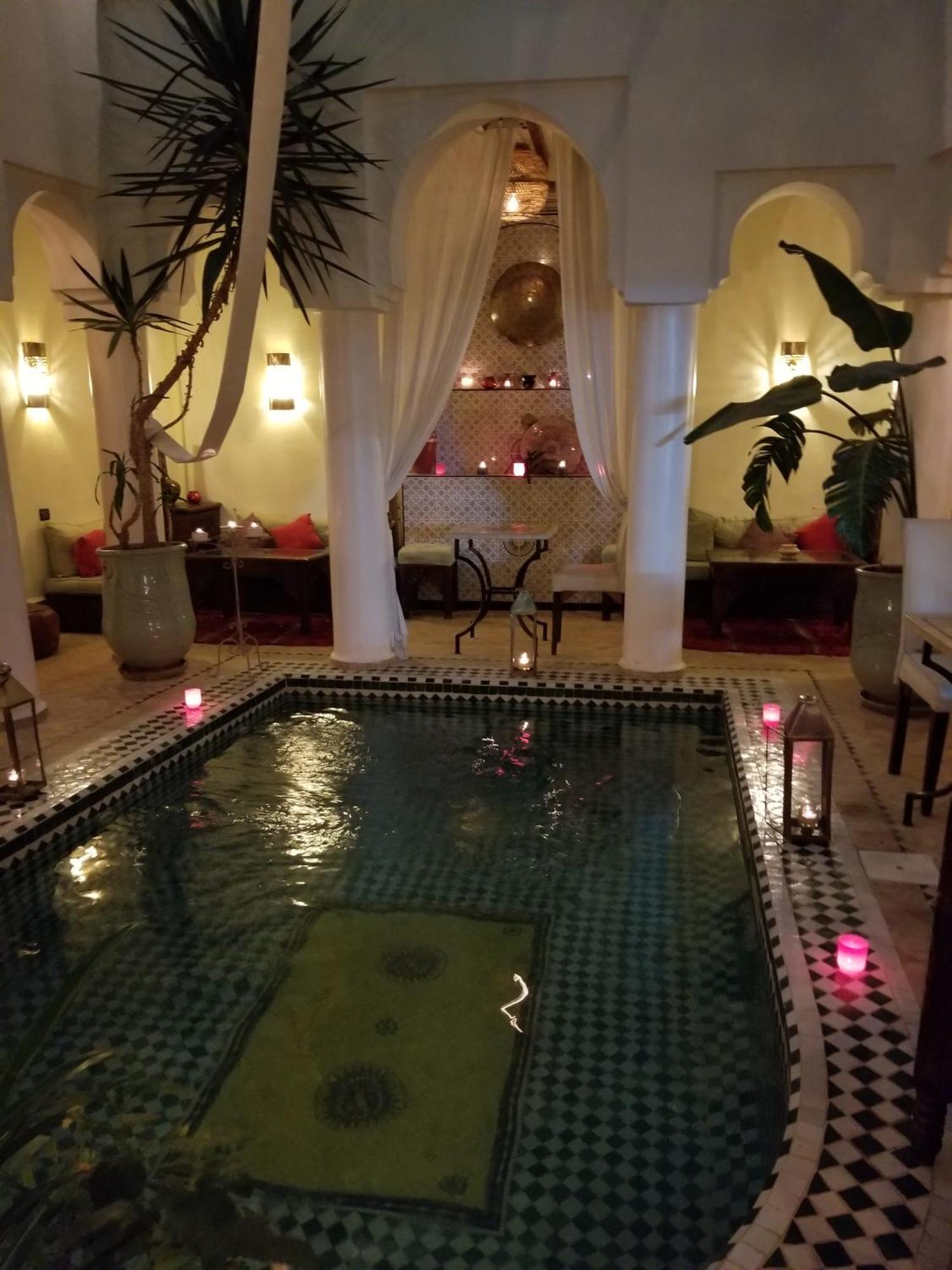 Alida Riad 3*