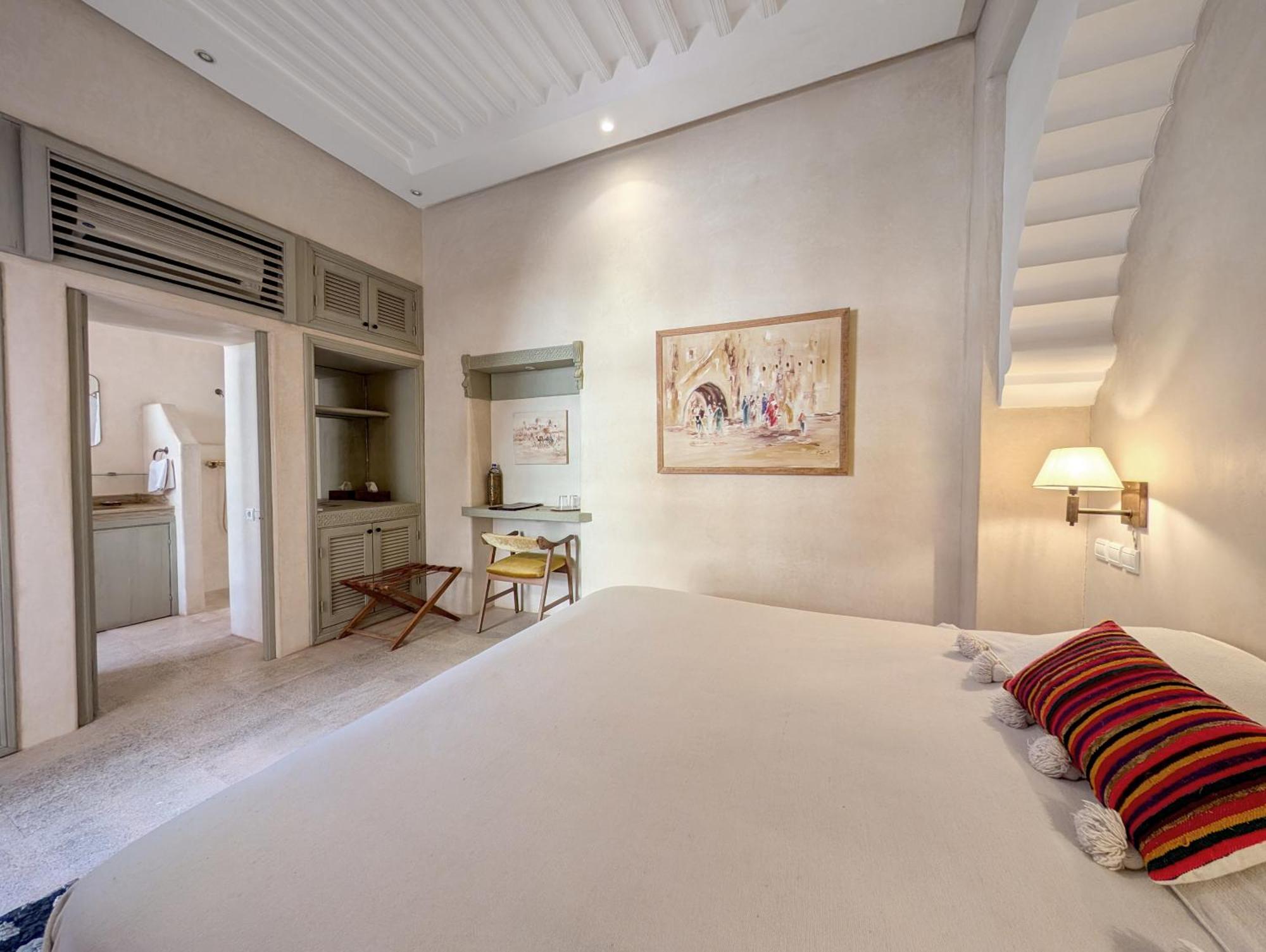 Riad Slitine &