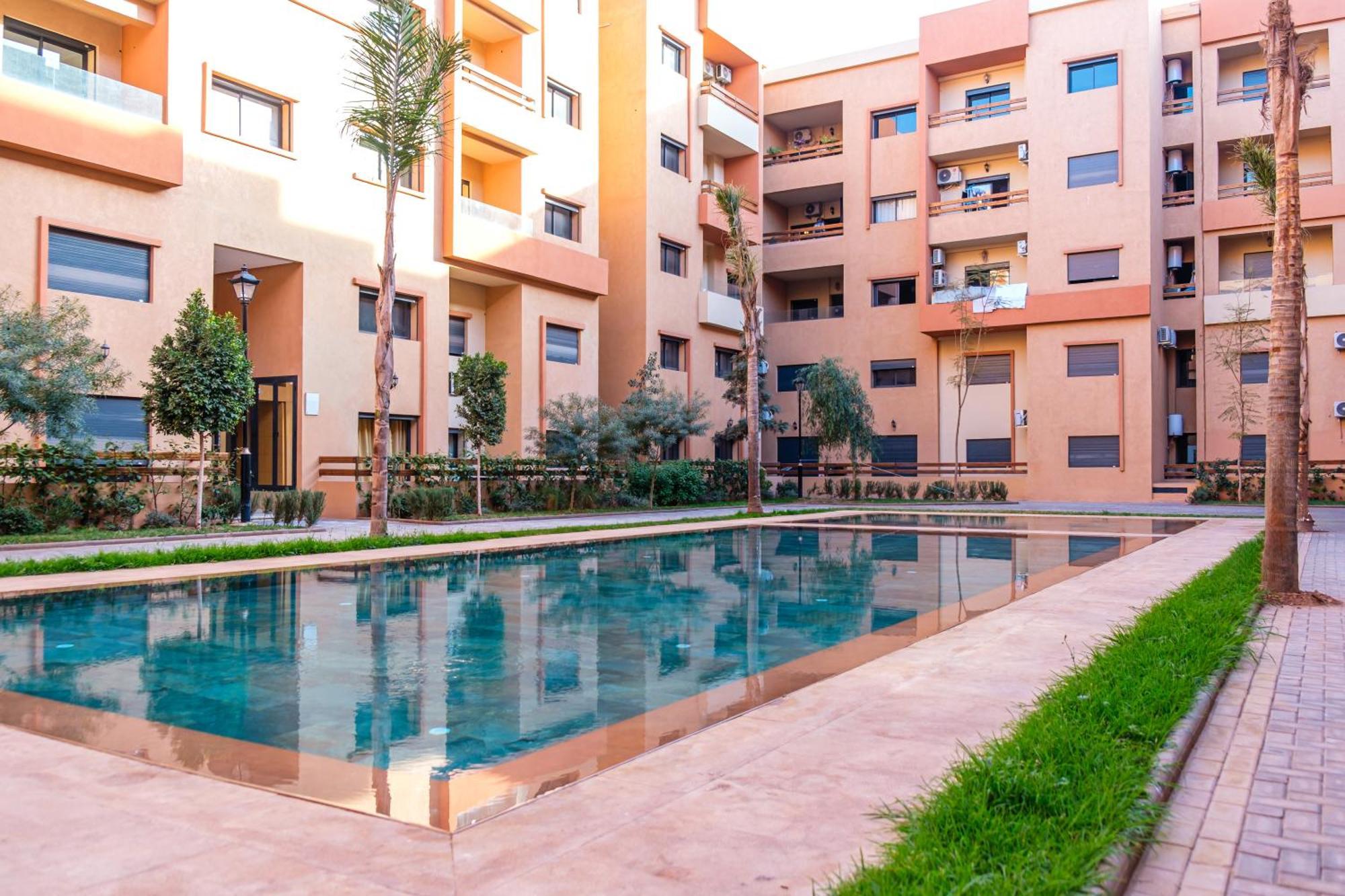 Apartment New! Modern Appart, Parking , Piscine & Fiber Wifi Gueliz Centre *
