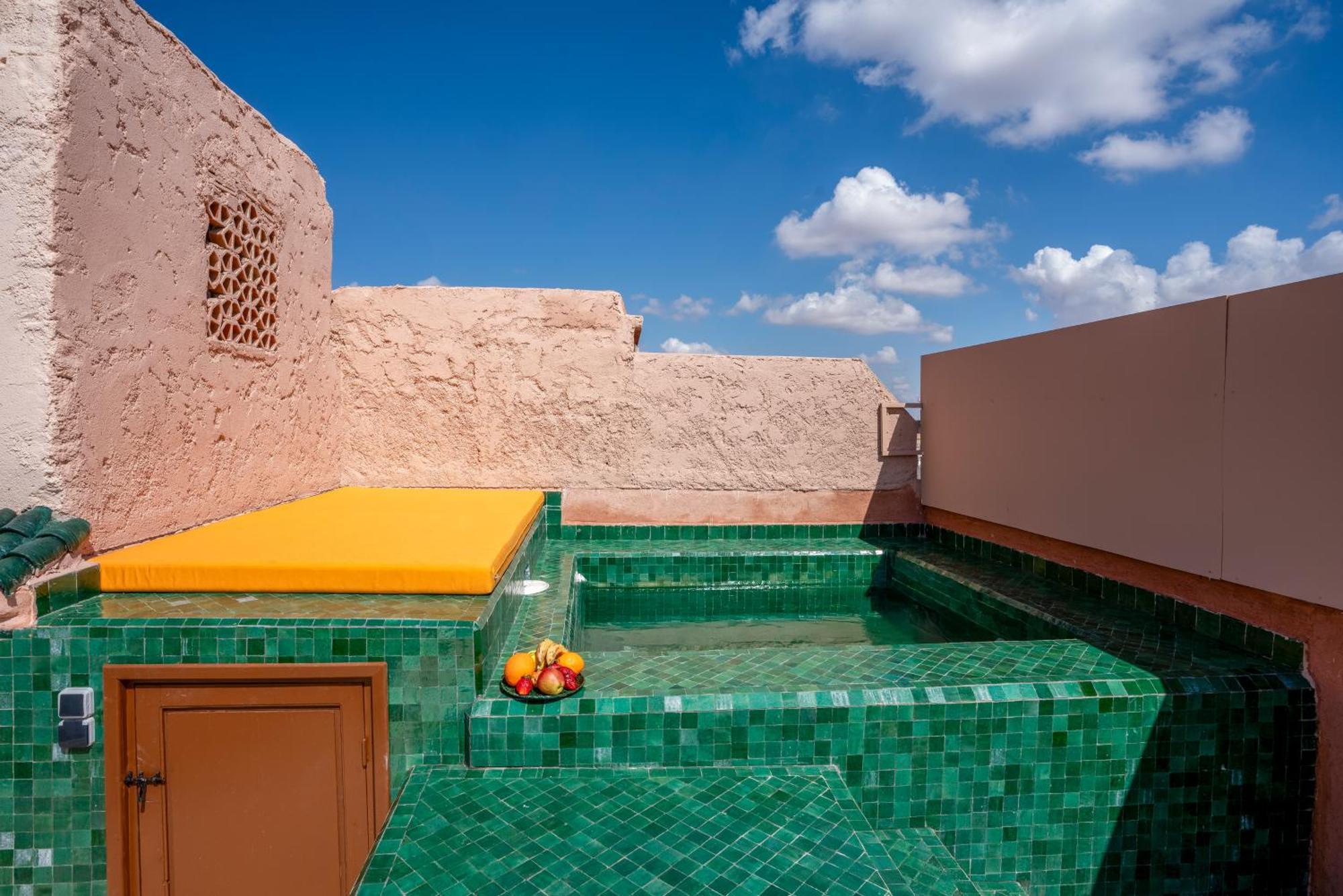 Guest house Ilyan &