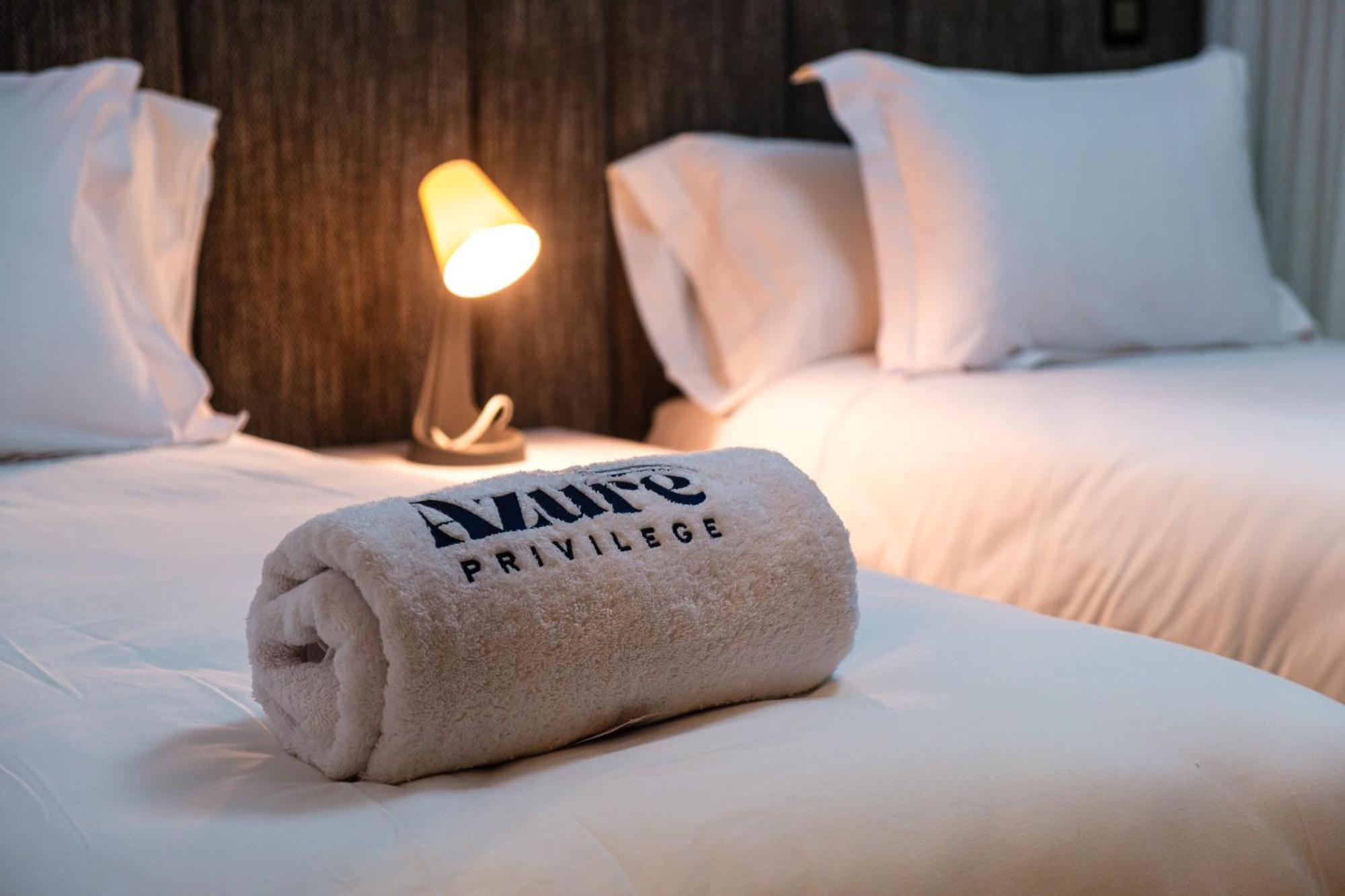 New! Modern Appart, Parking , Piscine & Fiber Wifi Gueliz Centre * Marrakesh