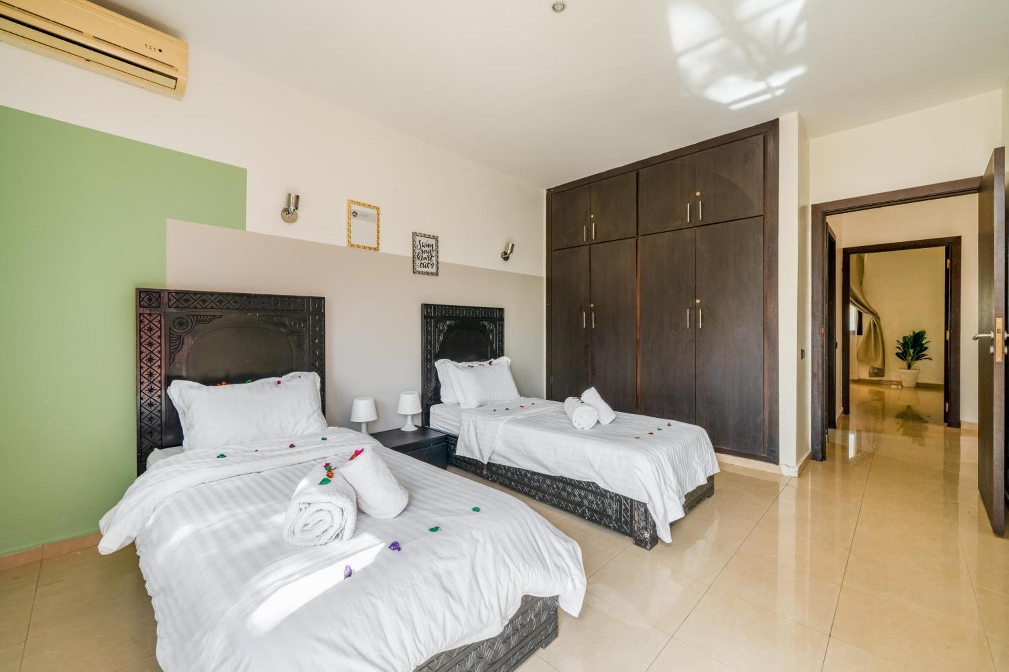 Apartment D'exception-piscine *