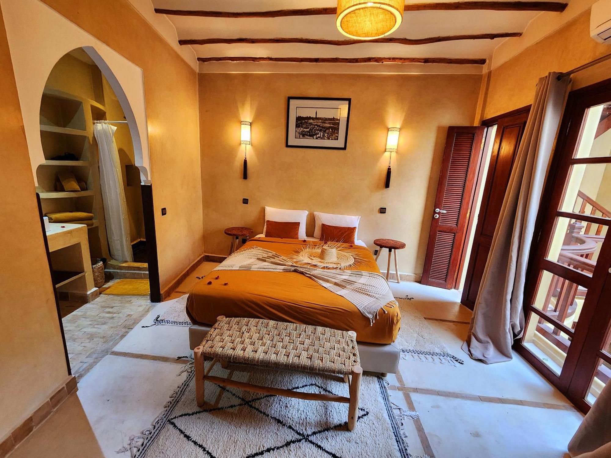 Mumtaz Marrakech *