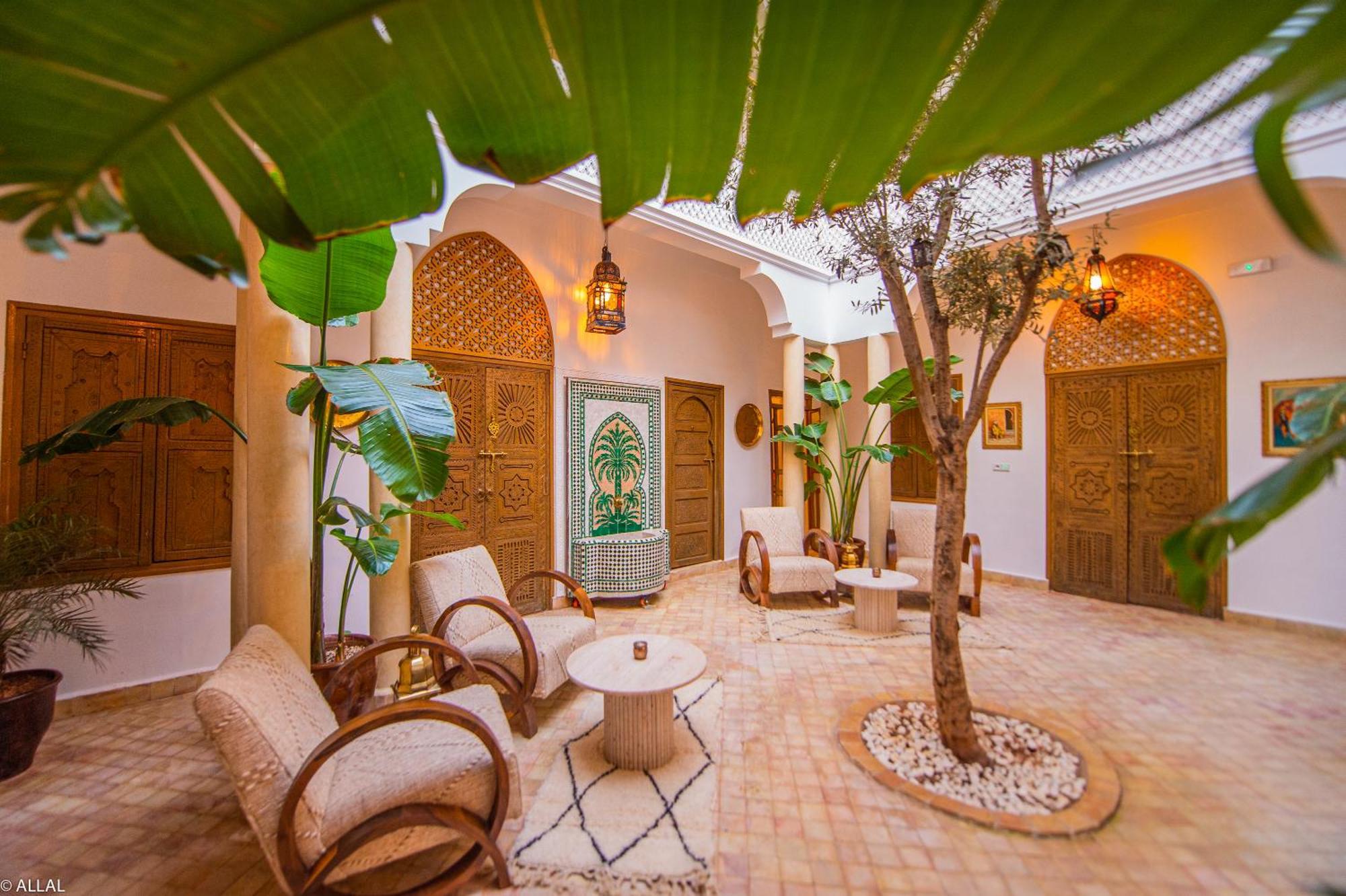 Amskal Riad *